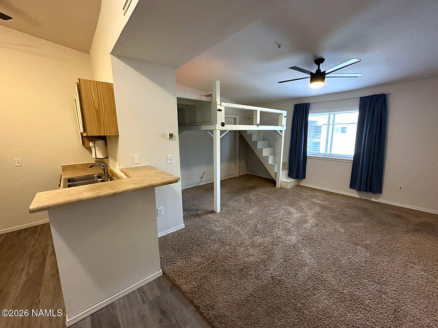 1185 W University Avenue 17-237