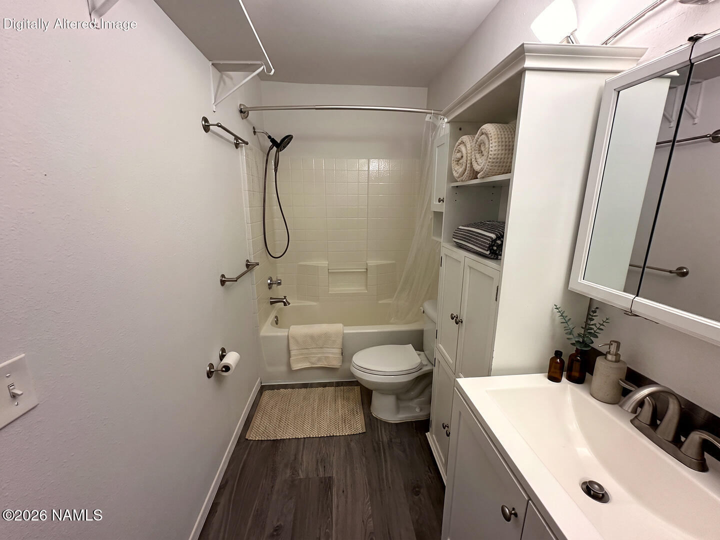 1185 W University Avenue 17-237