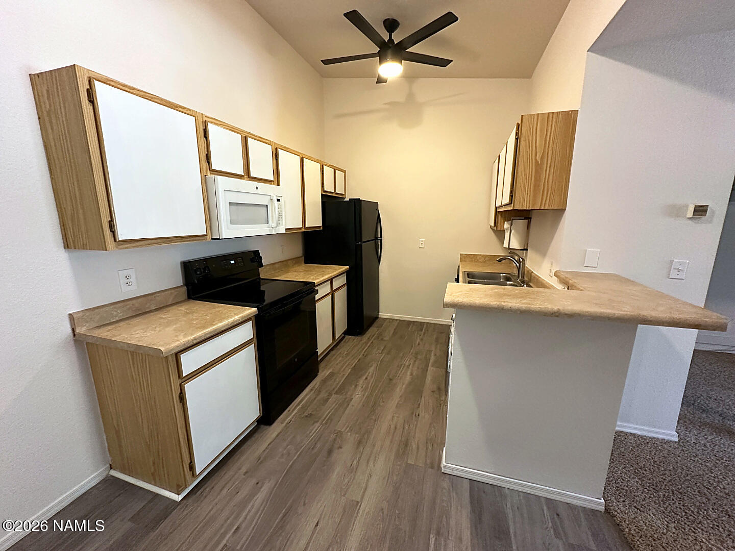 1185 W University Avenue 17-237