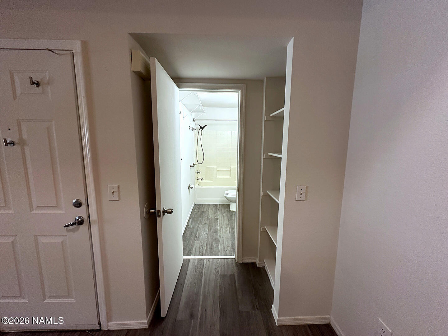 1185 W University Avenue 17-237