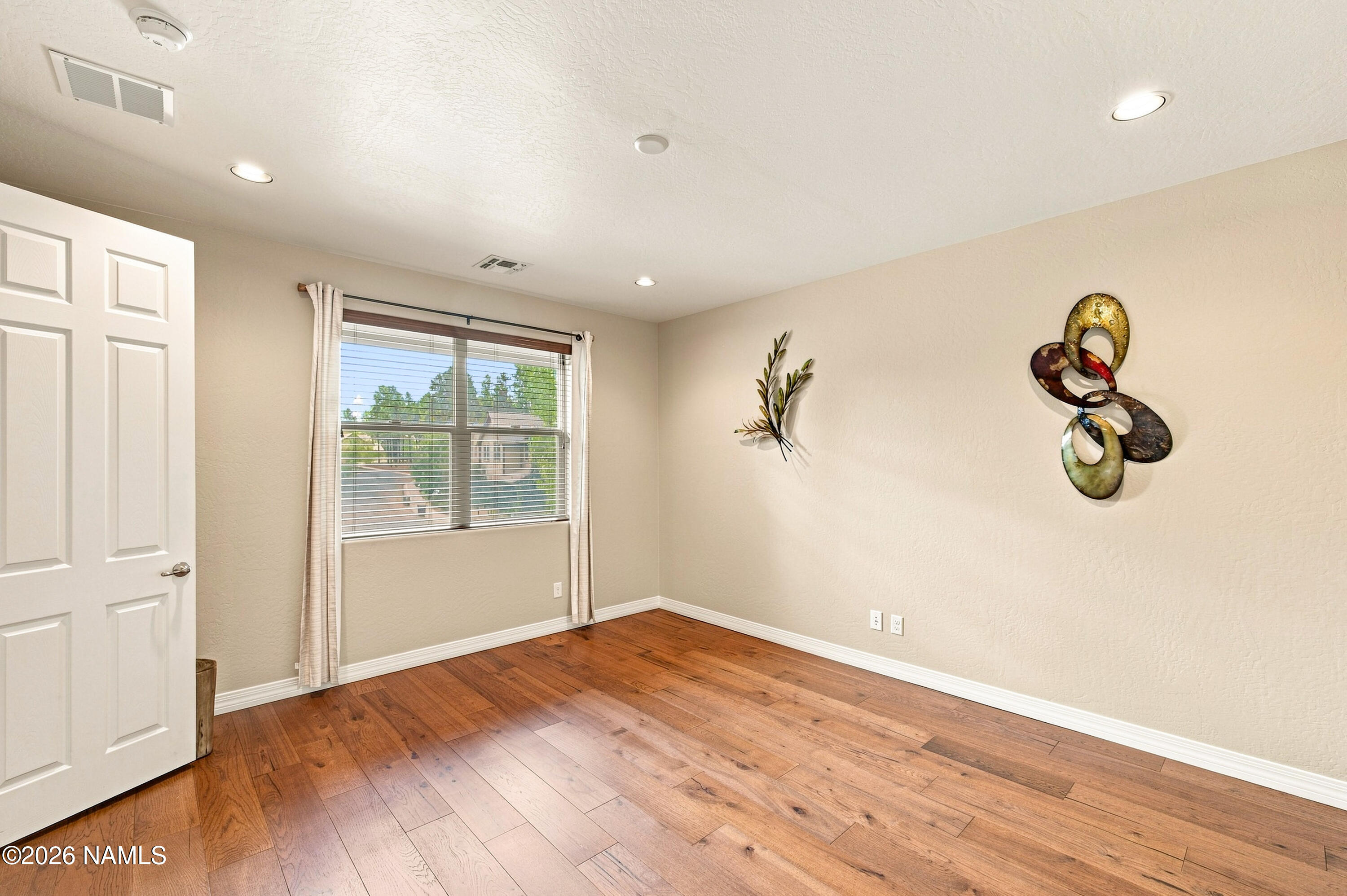 2868 W Pico Del Monte Circle