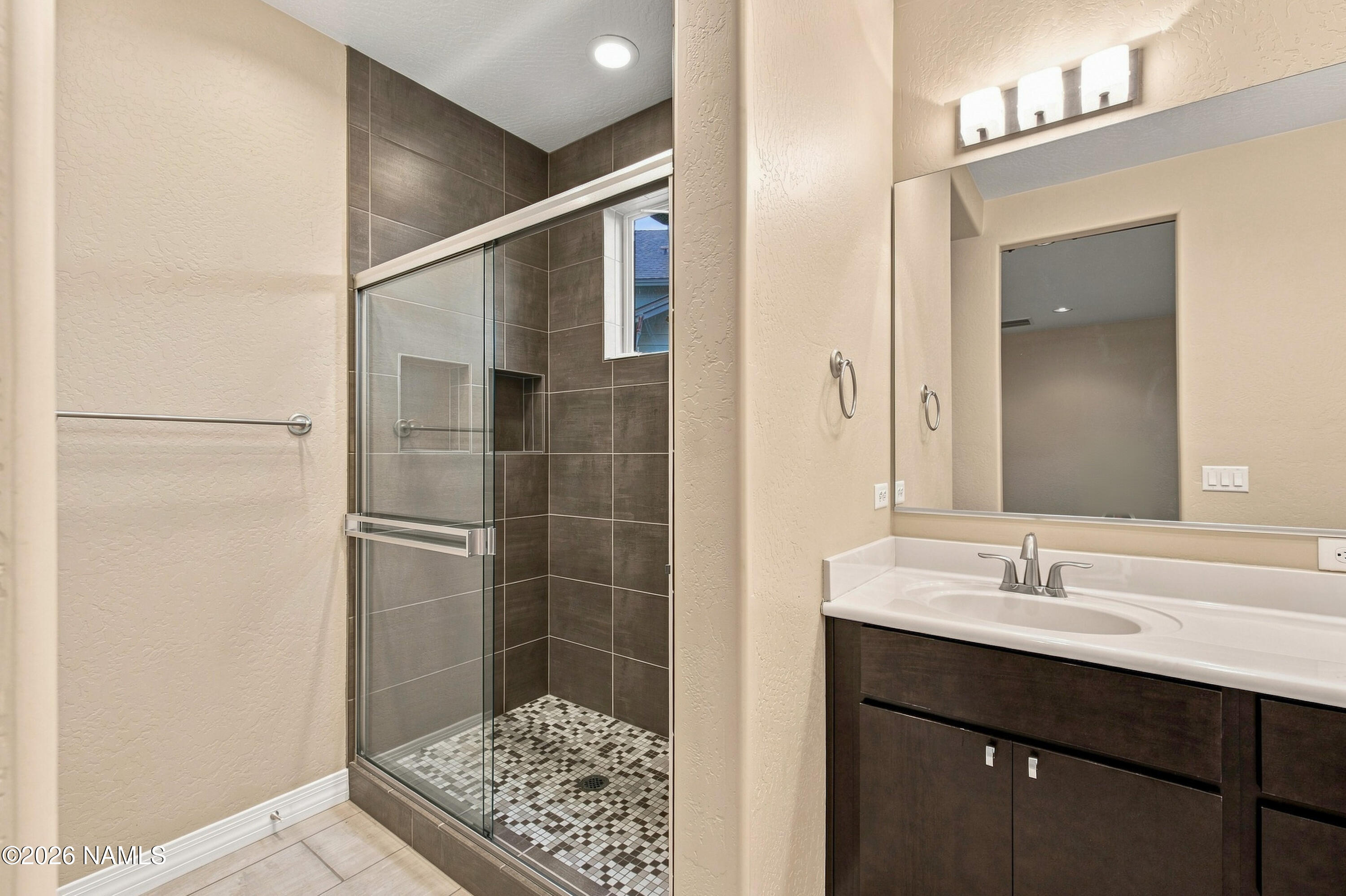 2868 W Pico Del Monte Circle
