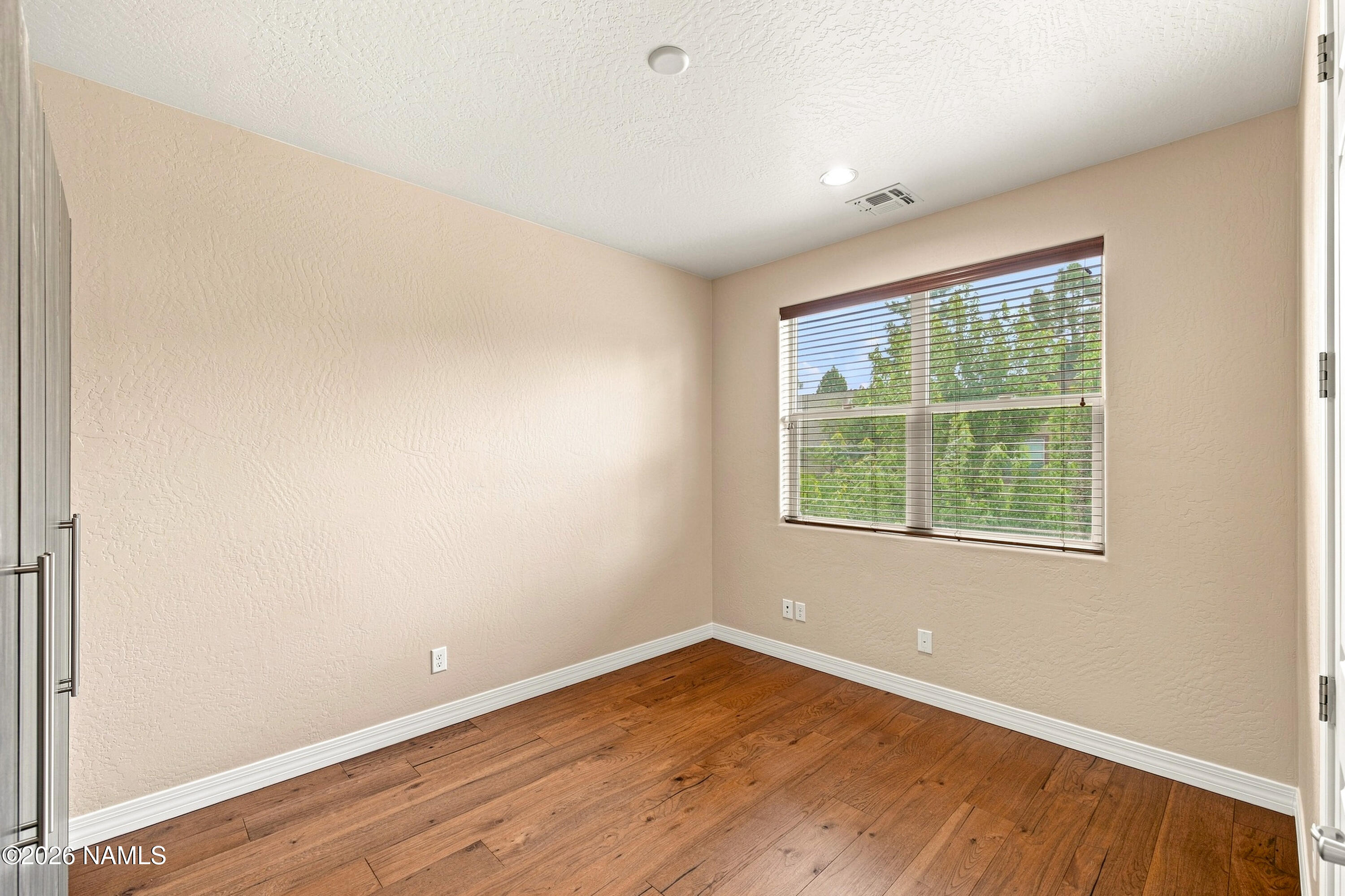 2868 W Pico Del Monte Circle