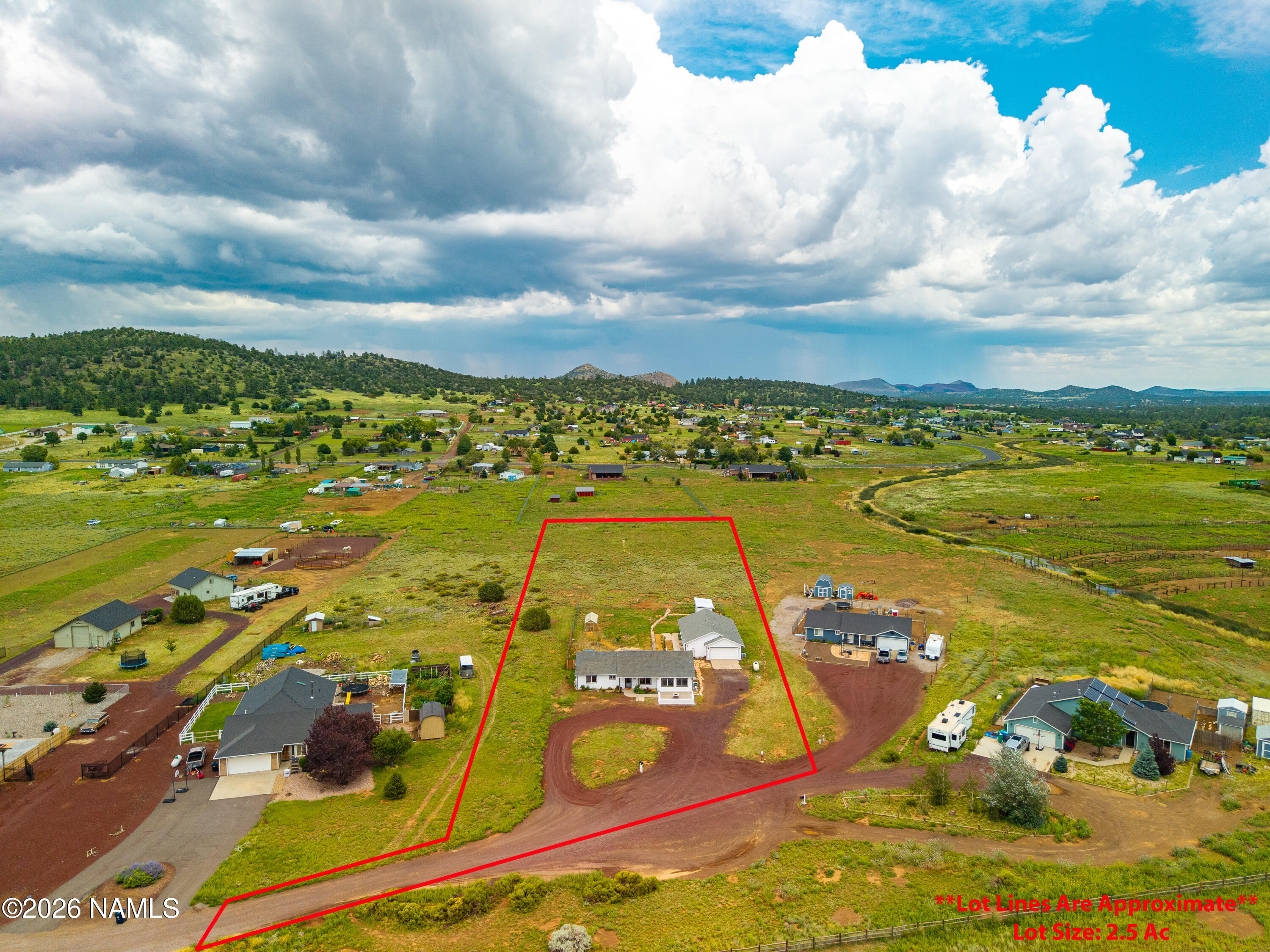 8195 Lookout View Trail
