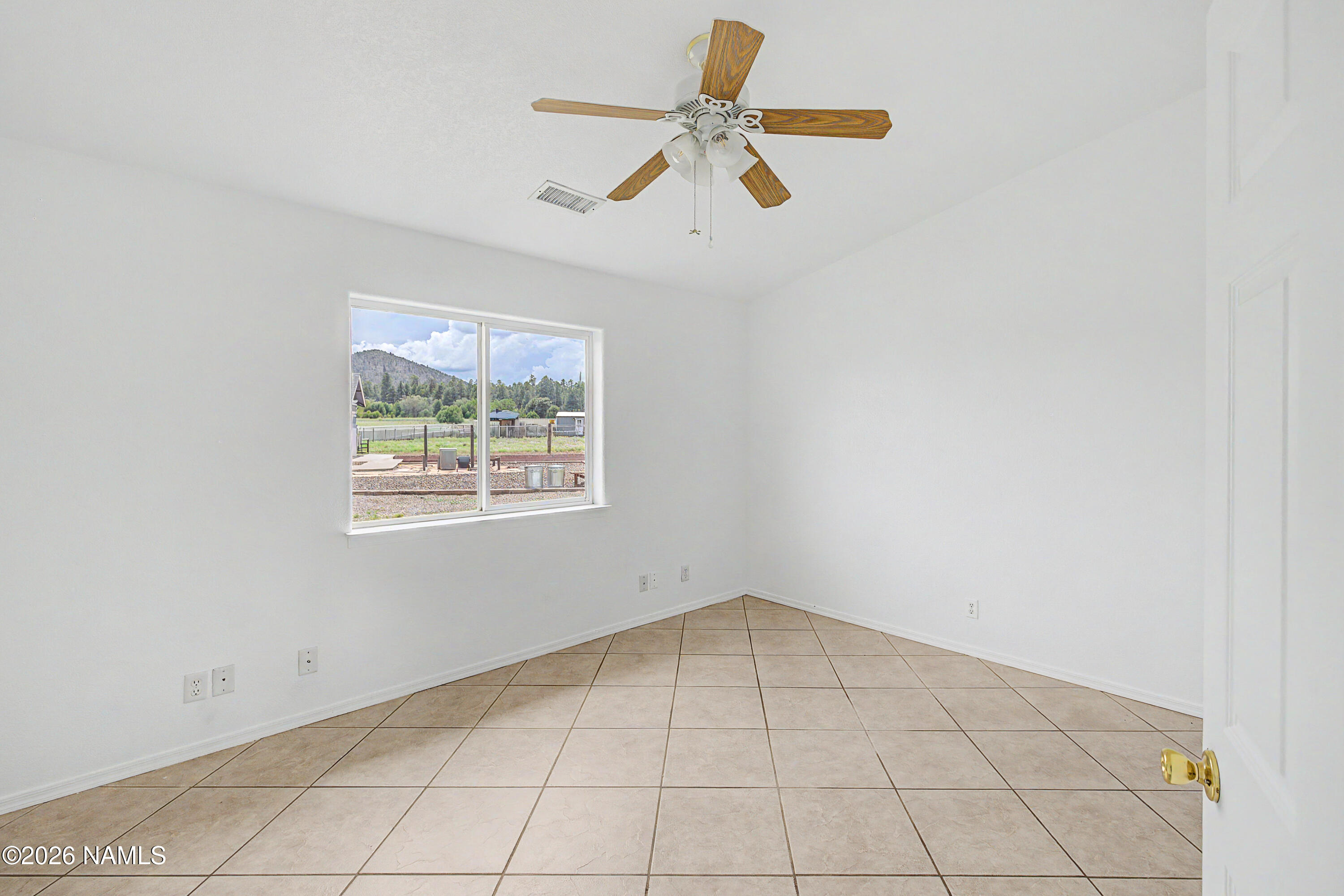 8195 Lookout View Trail