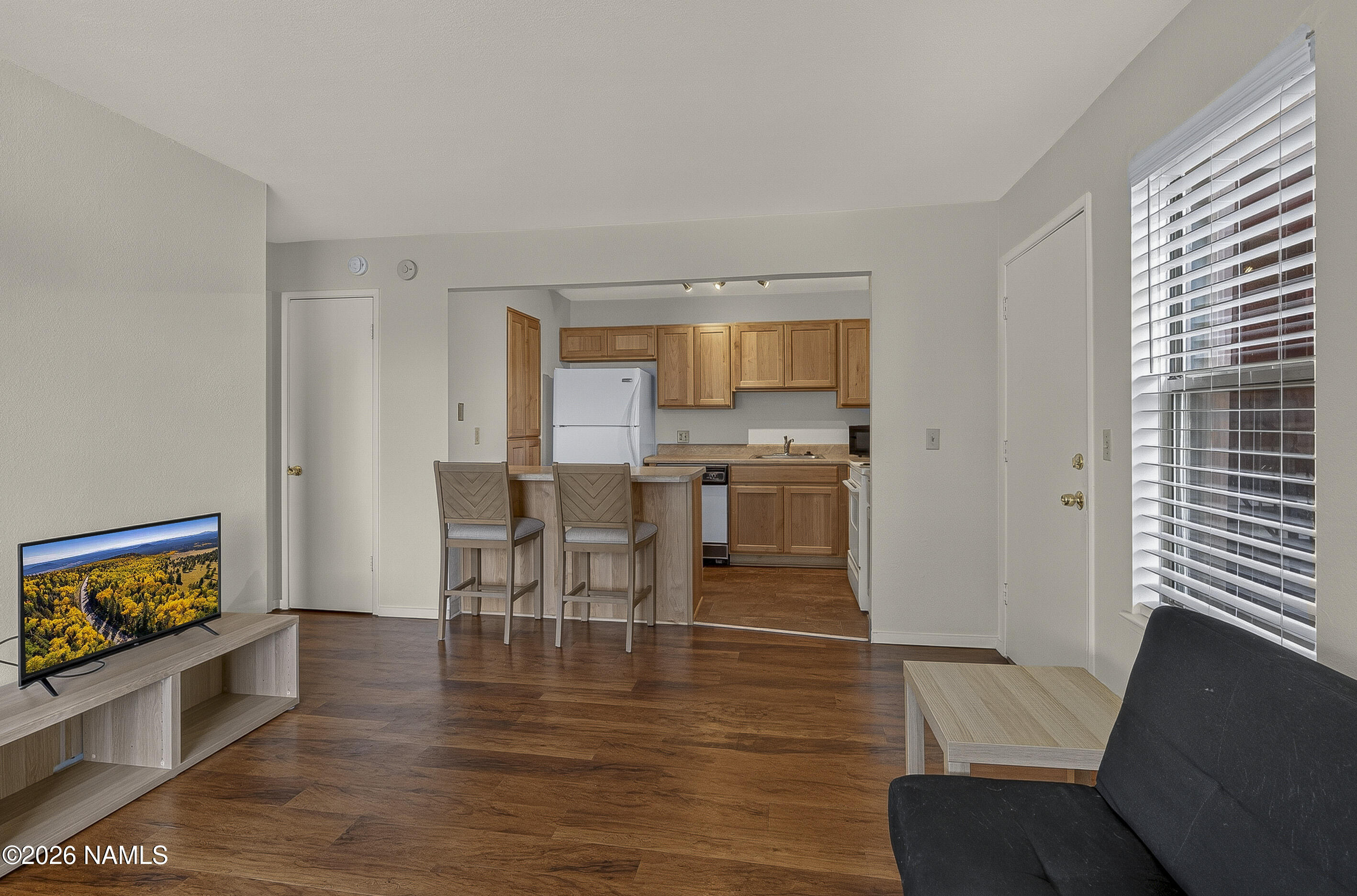 1200 S Riordan Ranch Street 73