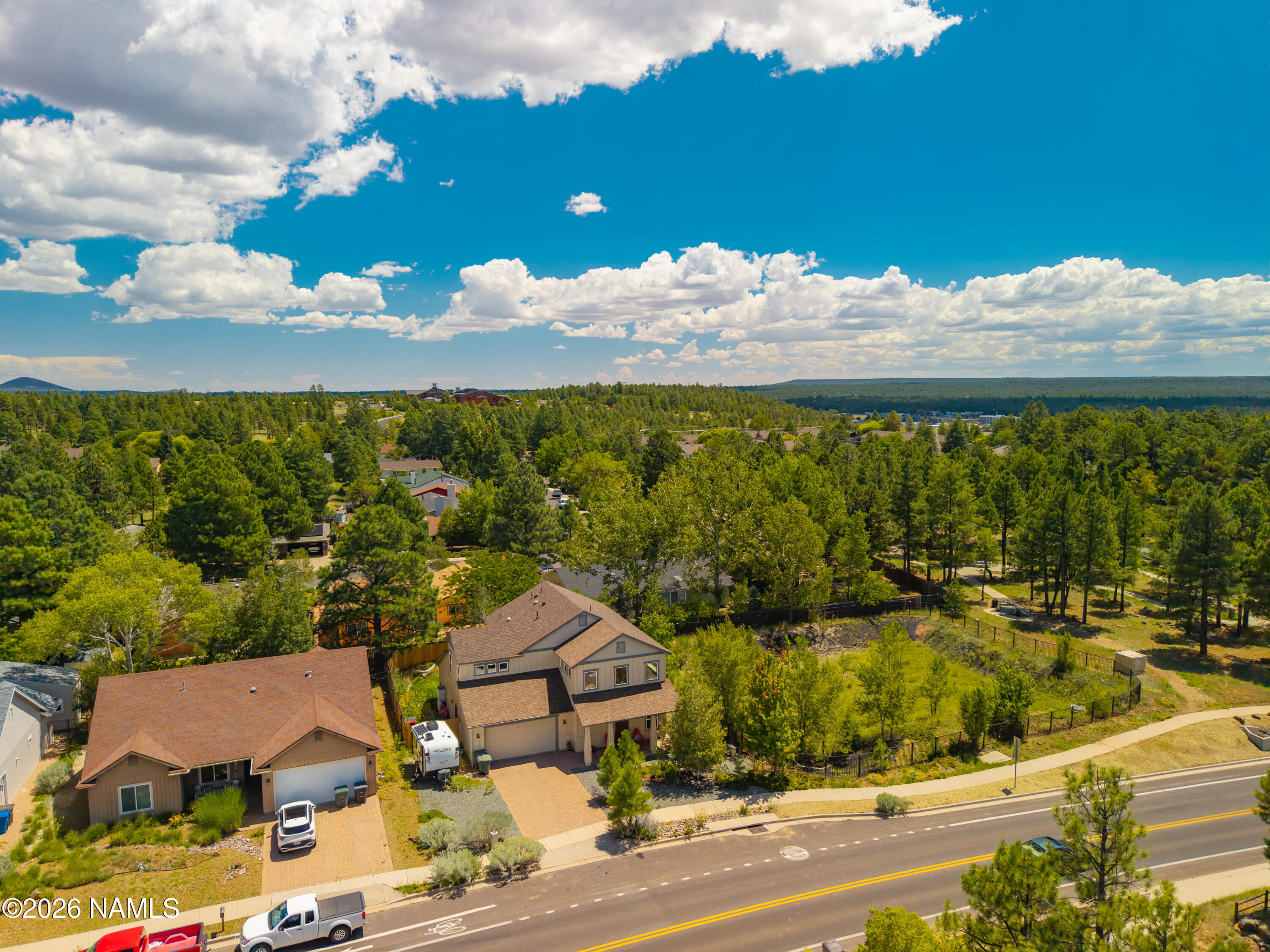 990 N Pine Cliff Drive