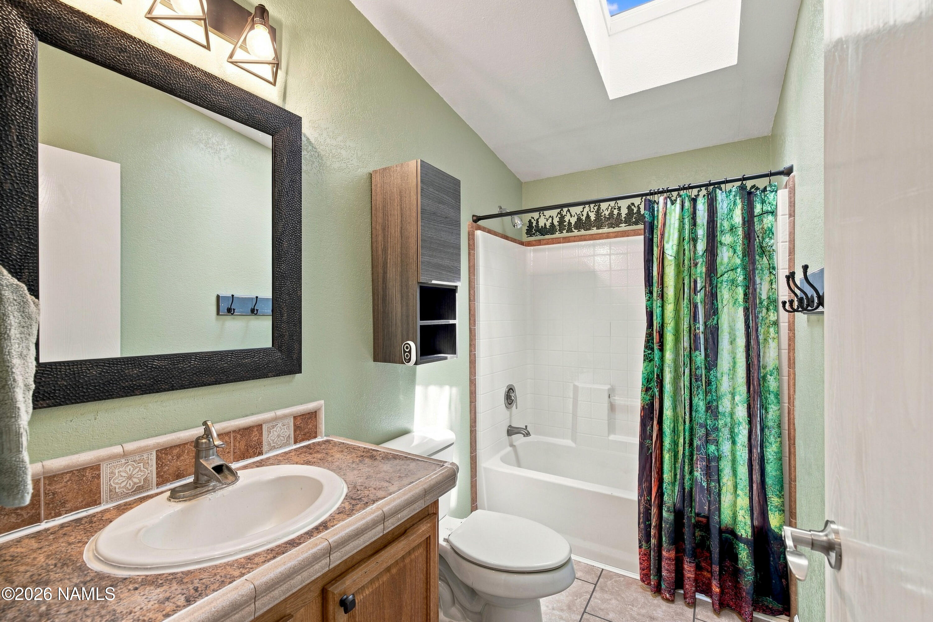 4272 E Glacier Drive
