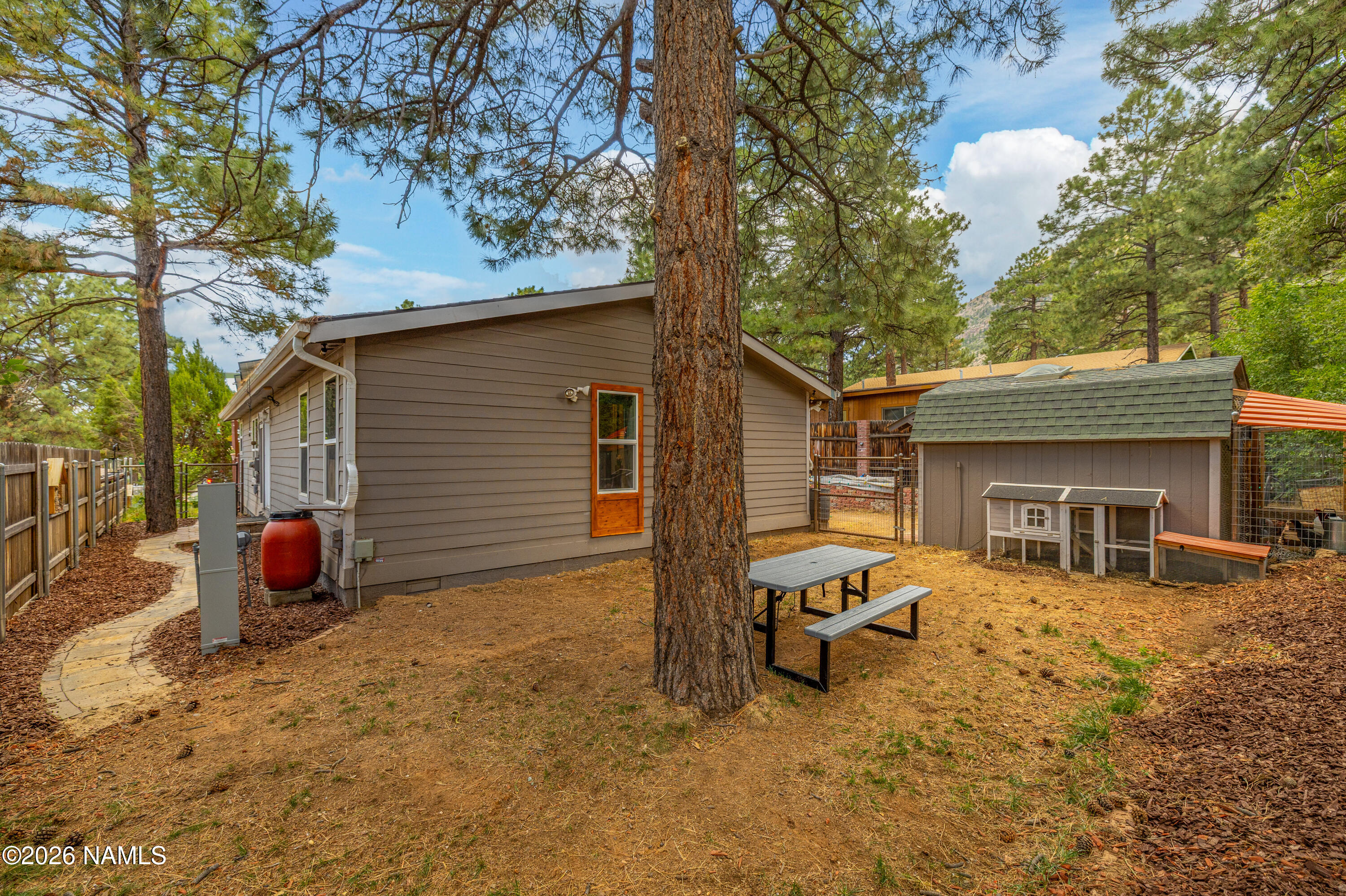 4272 E Glacier Drive