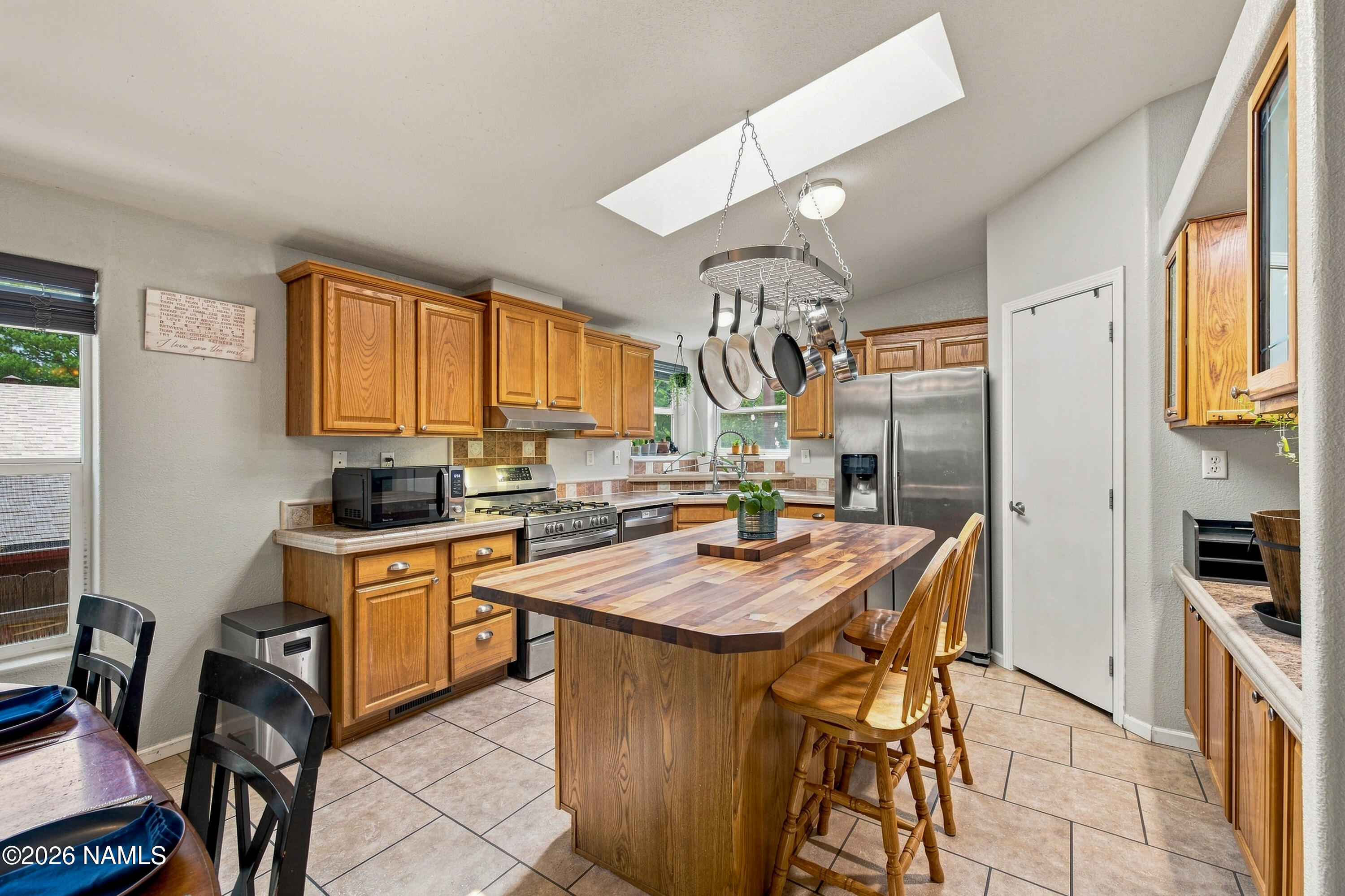 4272 E Glacier Drive