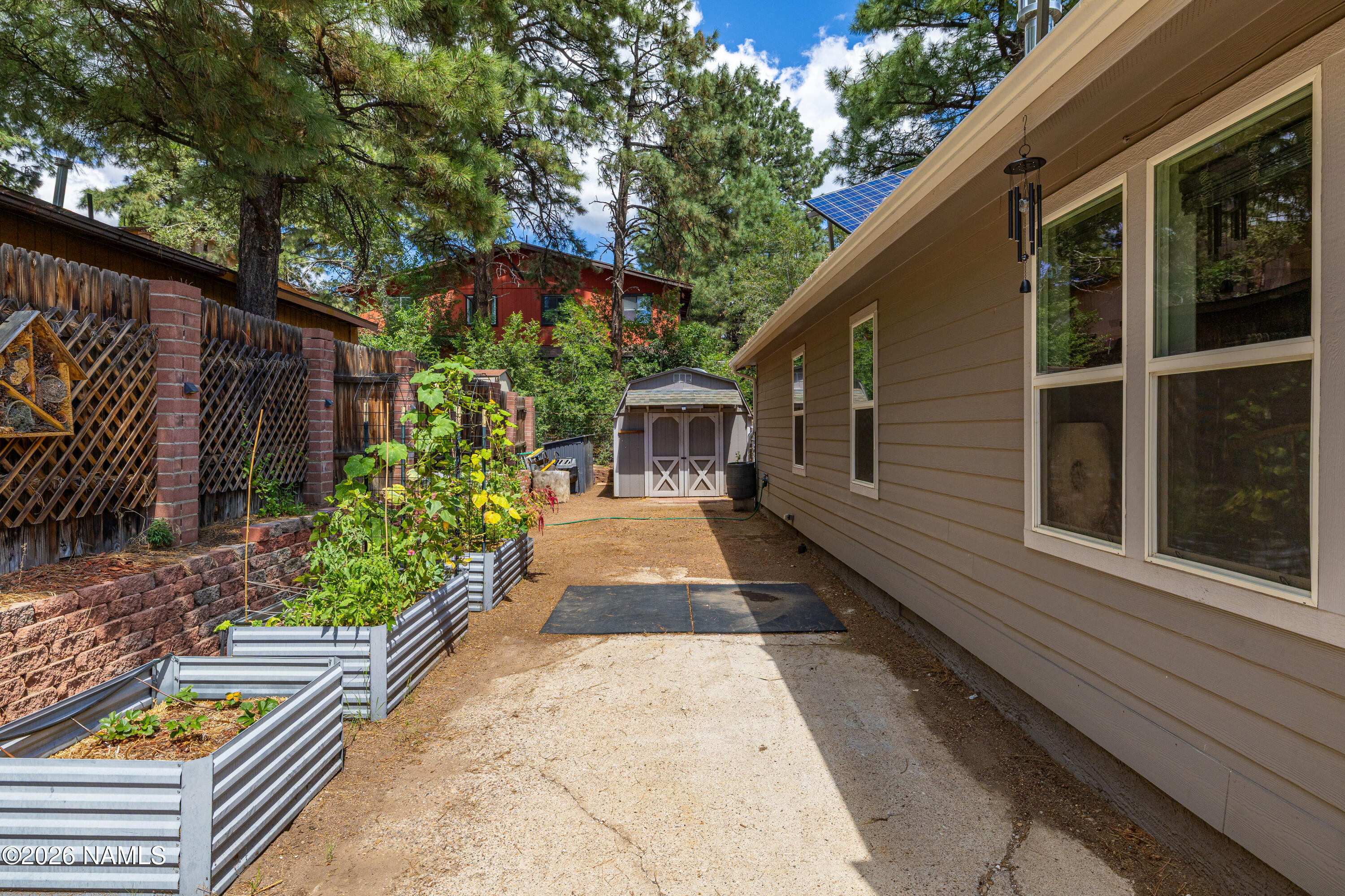4272 E Glacier Drive