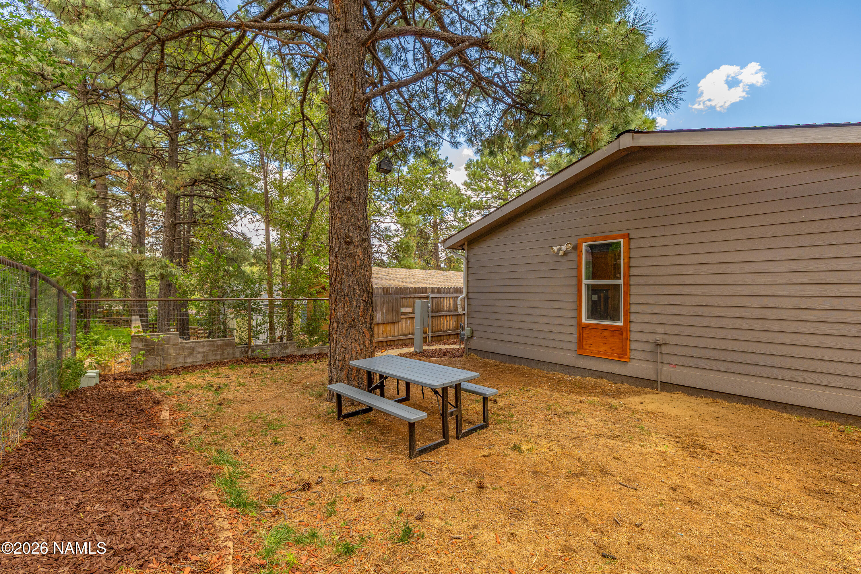 4272 E Glacier Drive