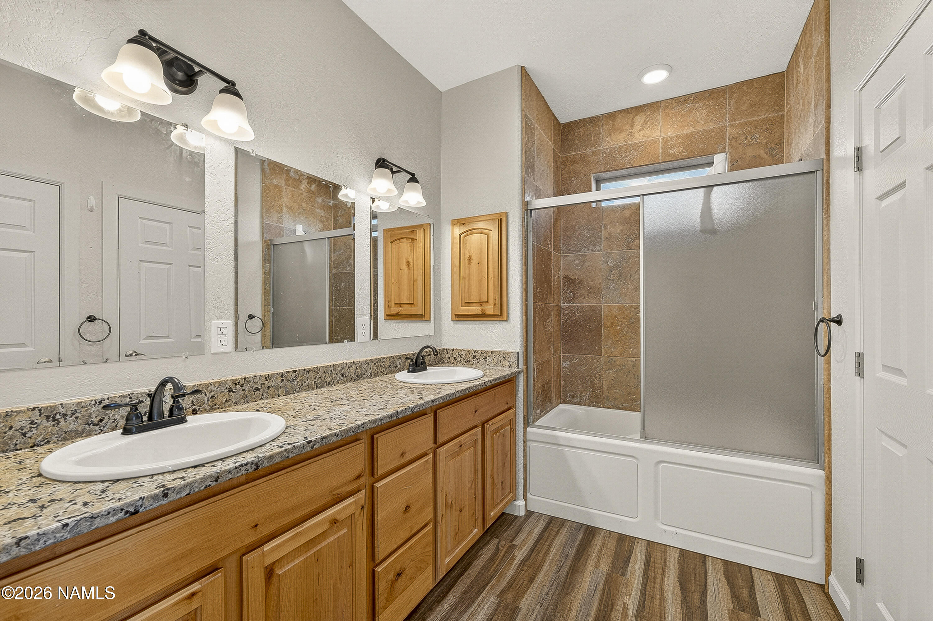 8187 N Buena Vista Trail