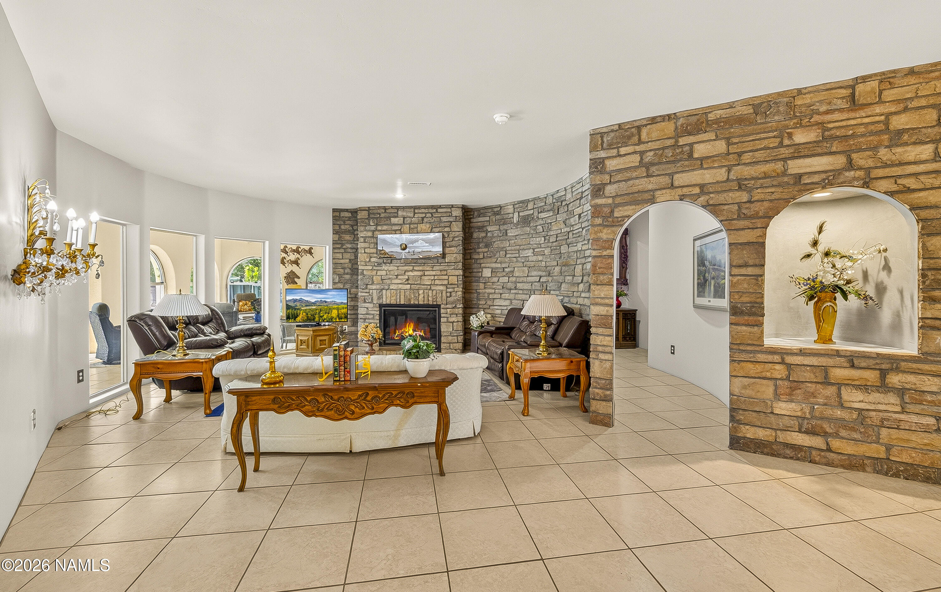 9665 N Stagecoach Drive