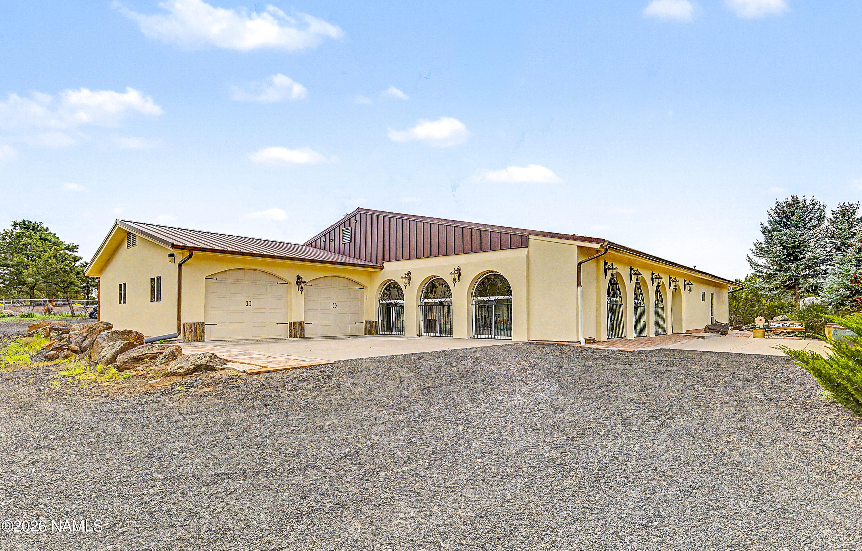 9665 N Stagecoach Drive