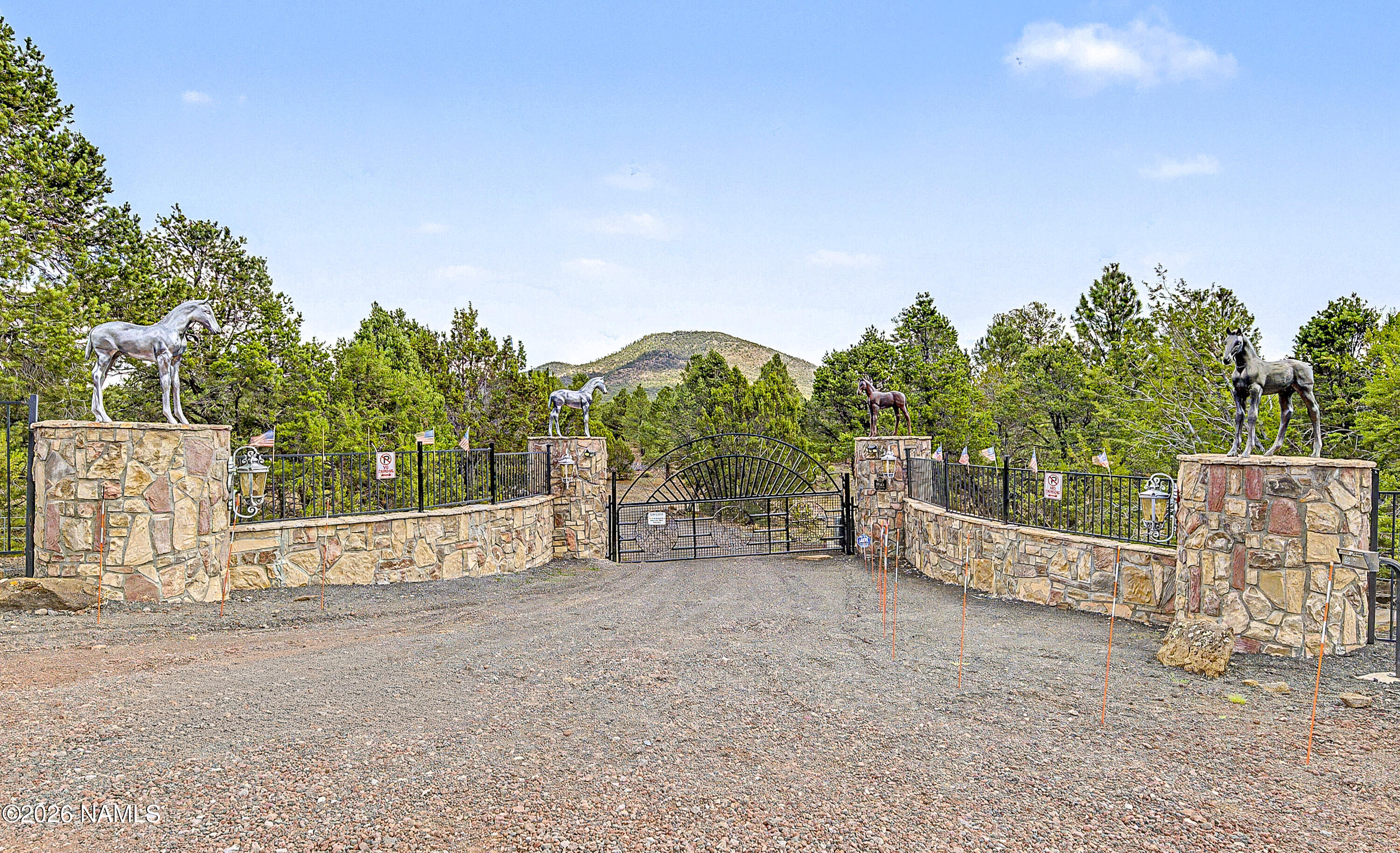 9665 N Stagecoach Drive