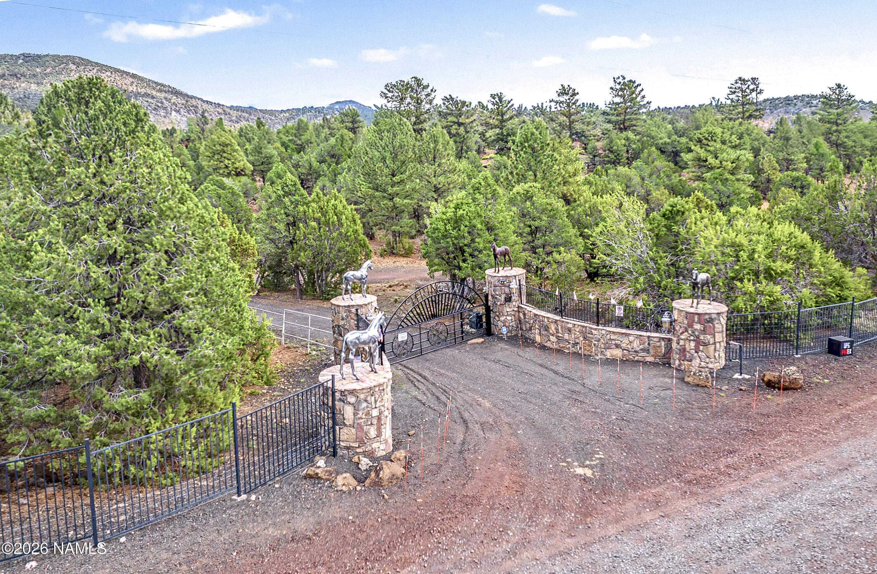 9665 N Stagecoach Drive