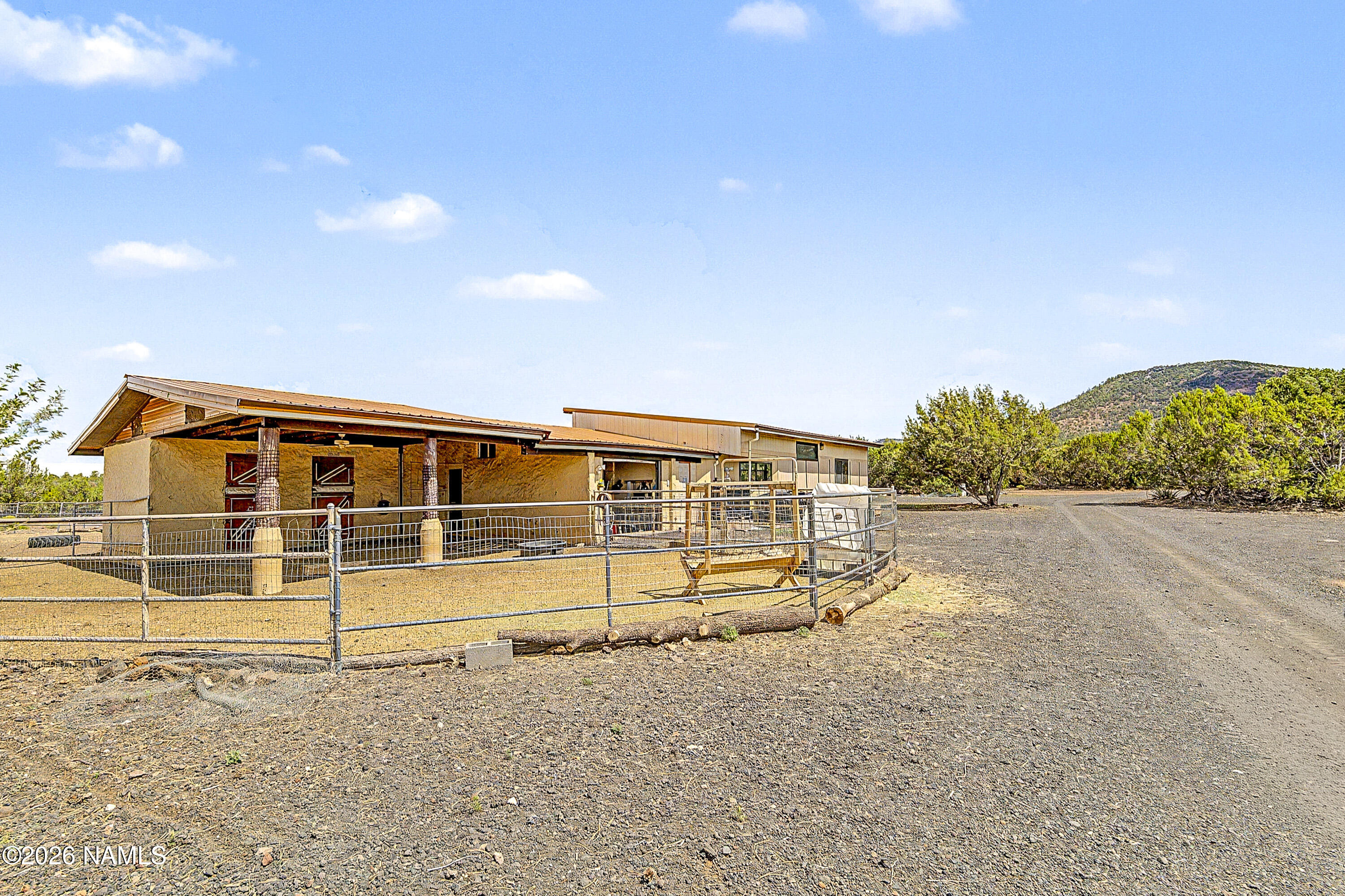 9665 N Stagecoach Drive