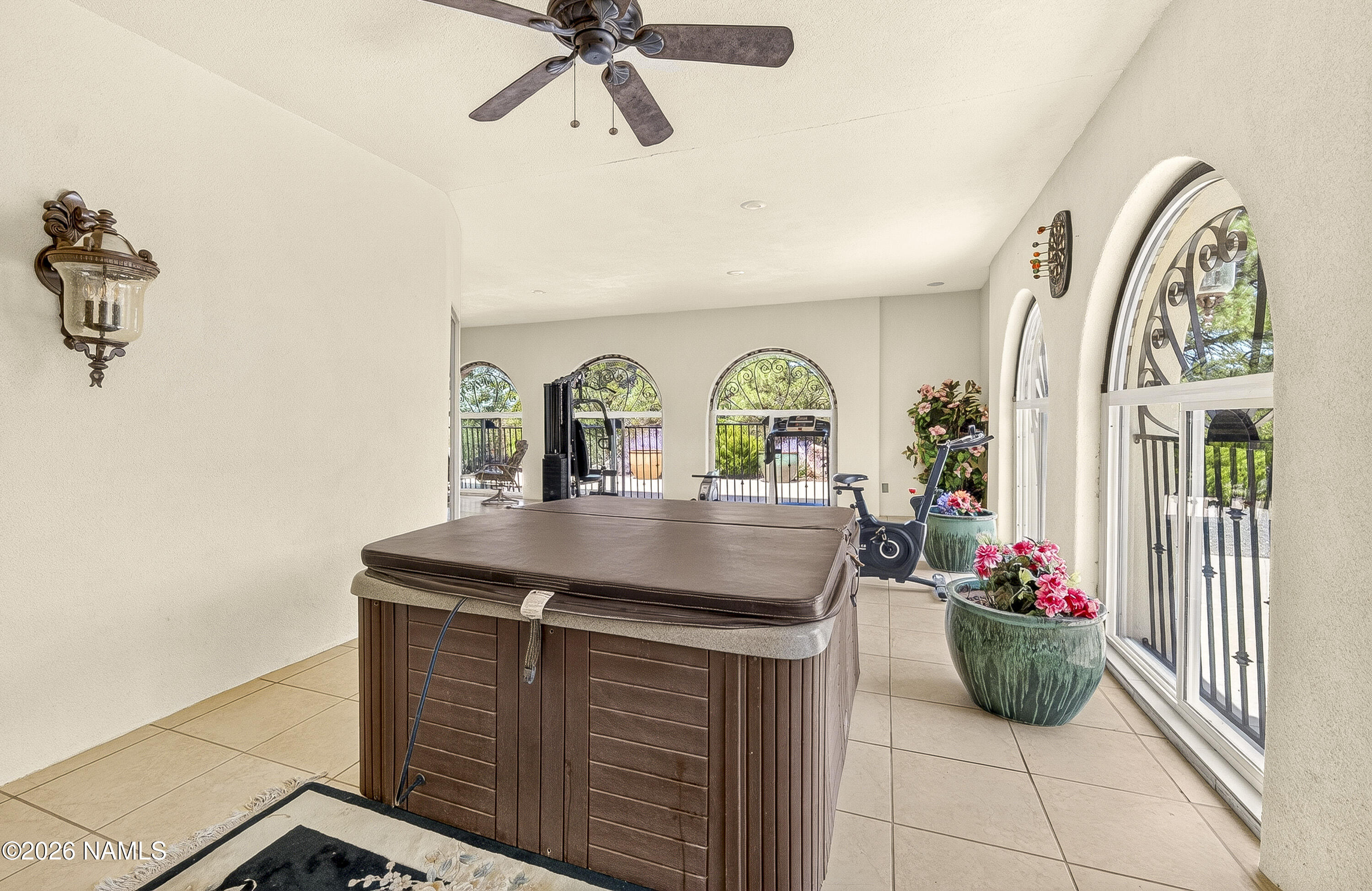 9665 N Stagecoach Drive