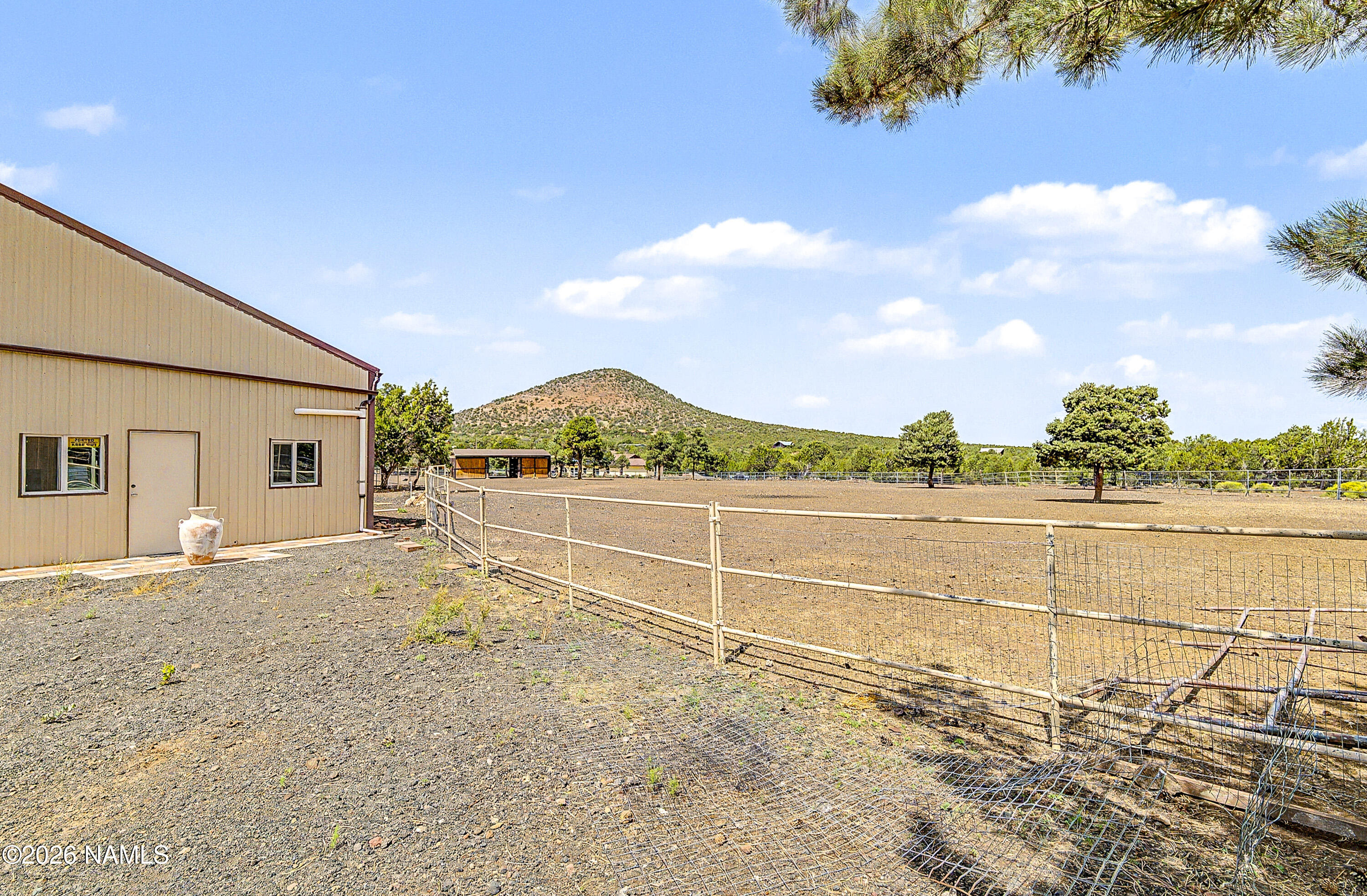 9665 N Stagecoach Drive