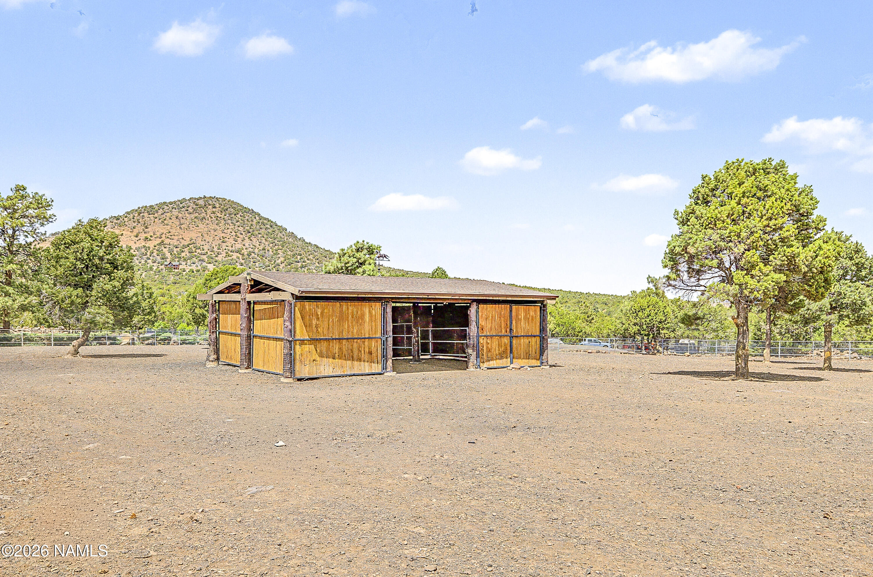 9665 N Stagecoach Drive
