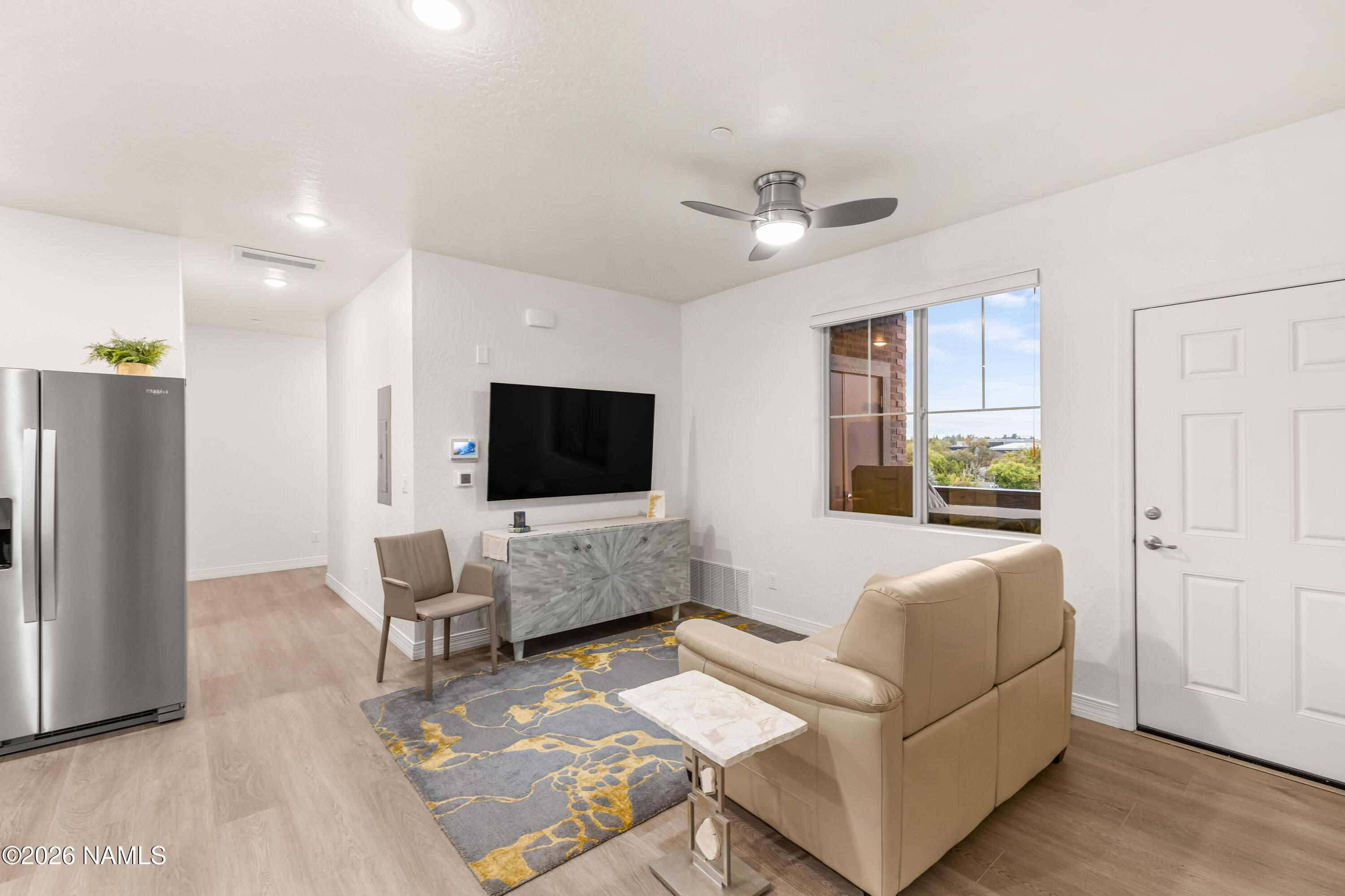 207 S Beaver Street 408