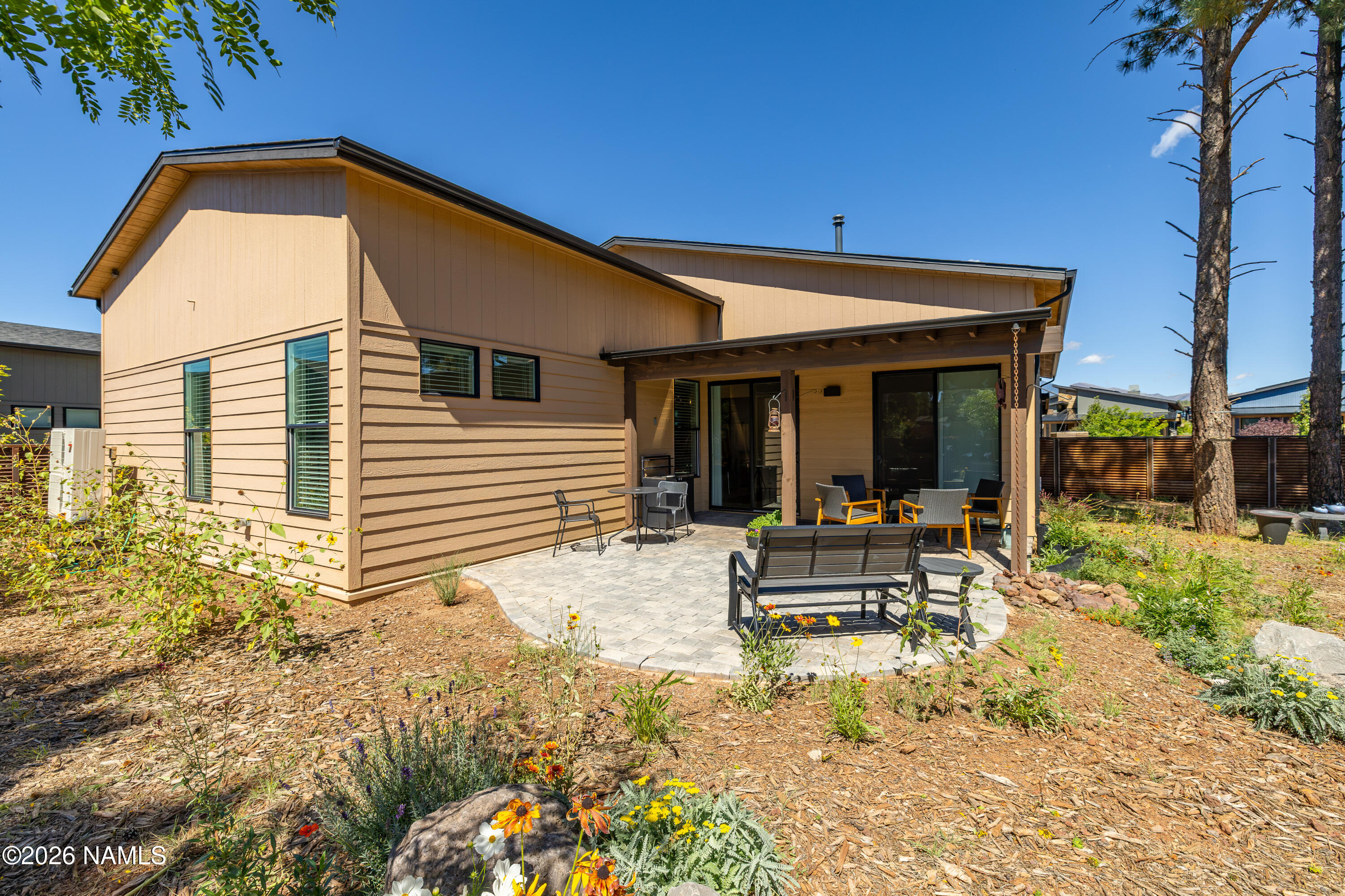 3221 W Lockwood Way
