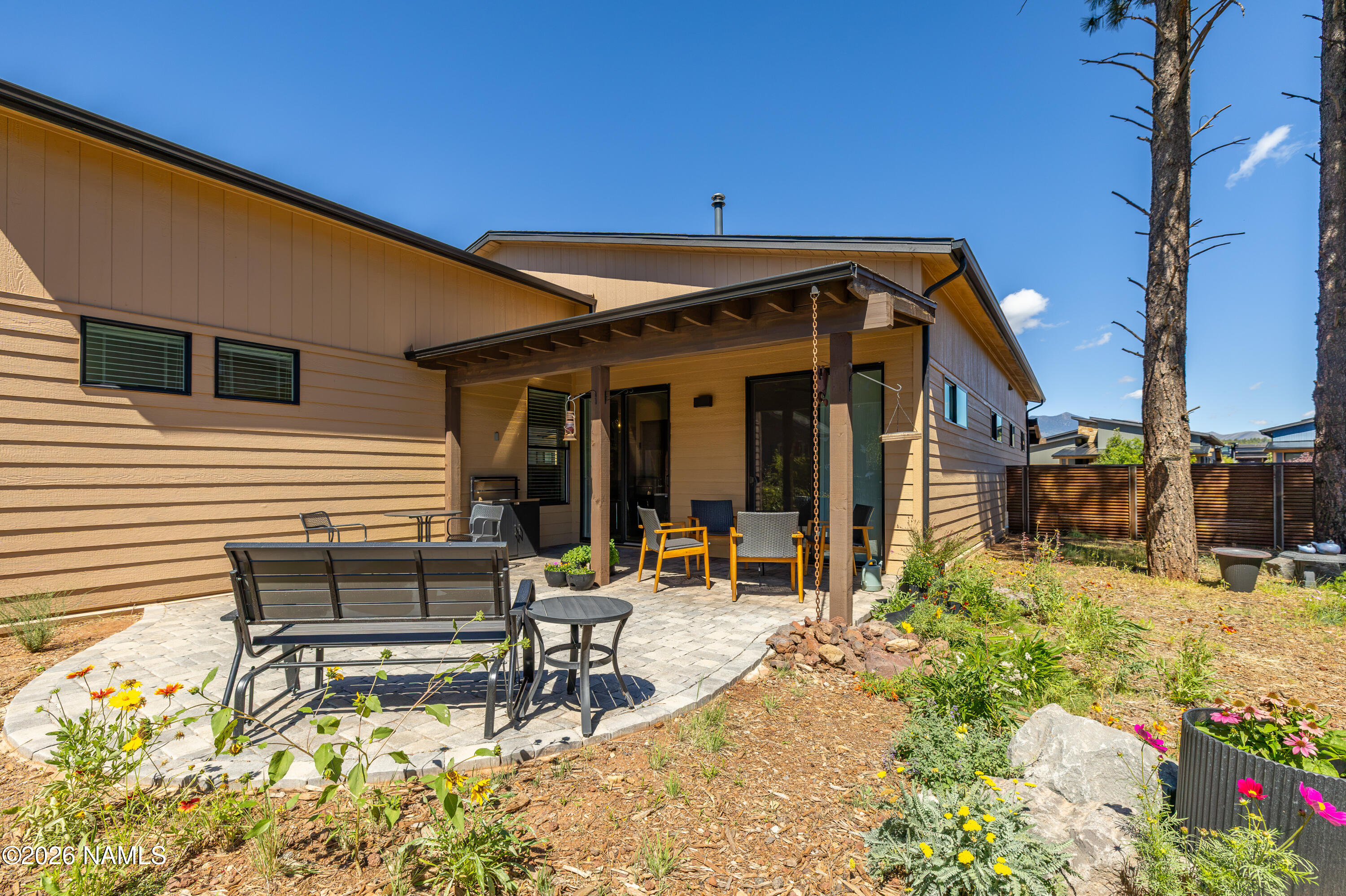 3221 W Lockwood Way