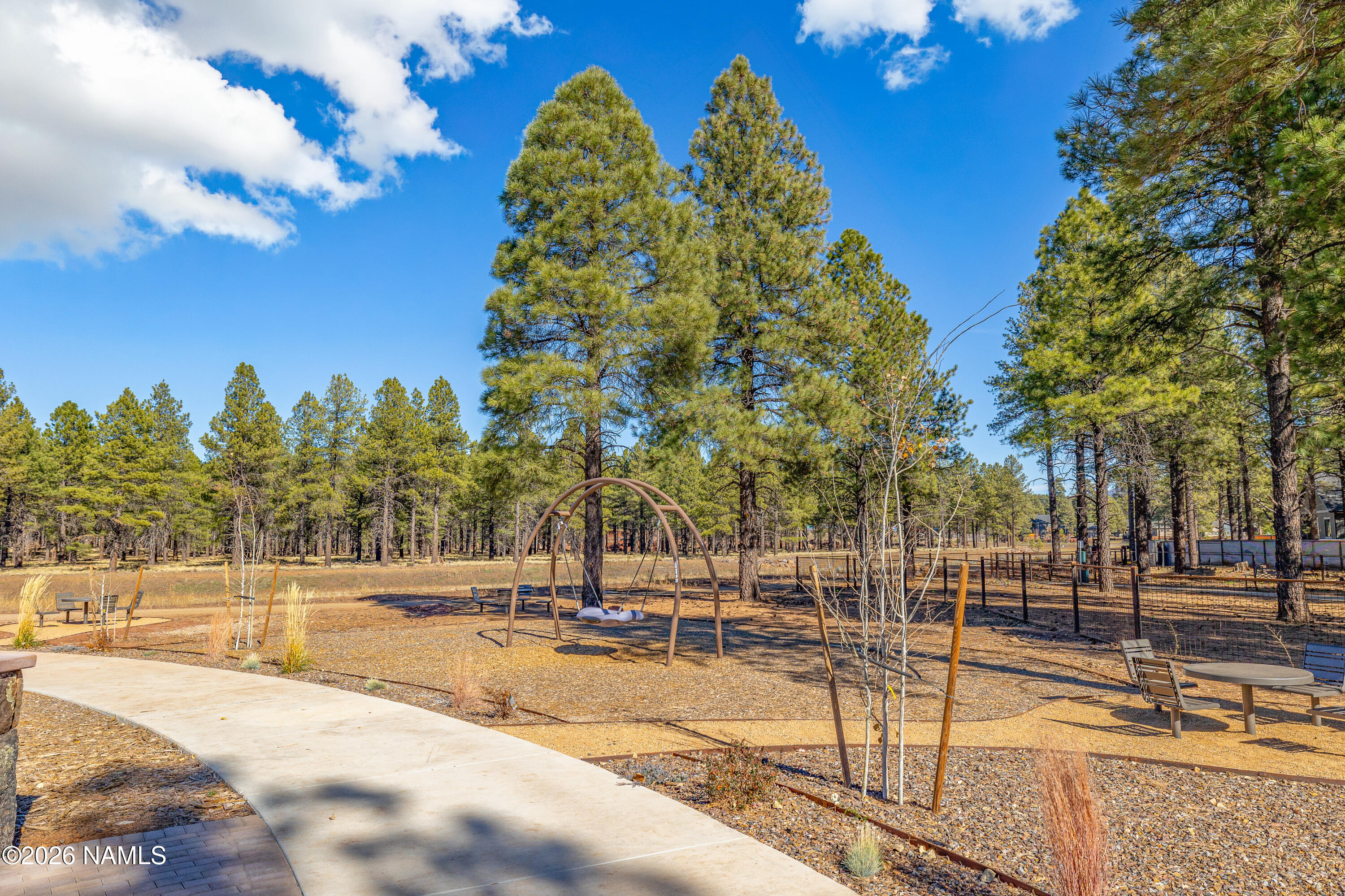 3221 W Lockwood Way