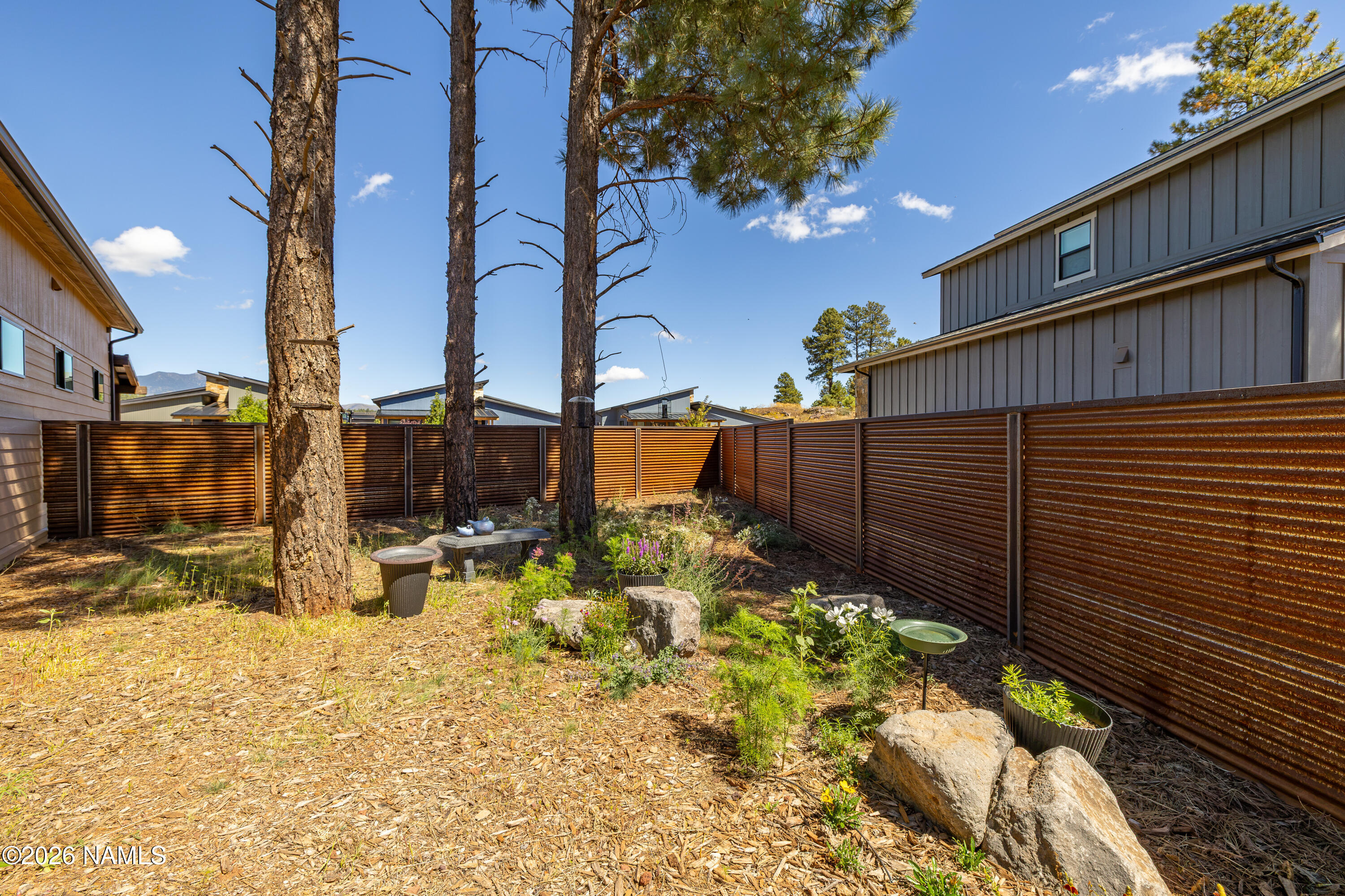 3221 W Lockwood Way