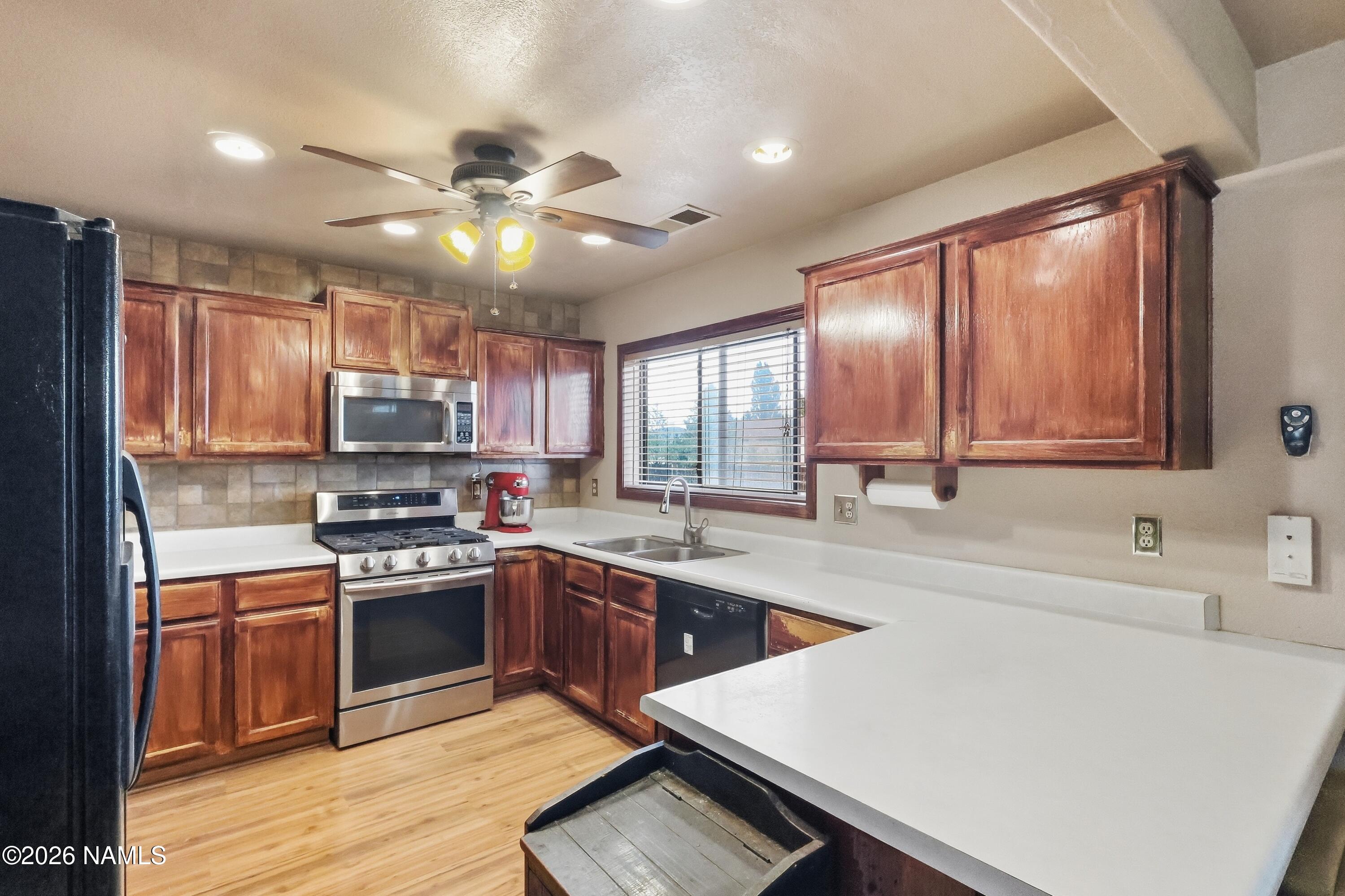 6055 E Treadway Trail