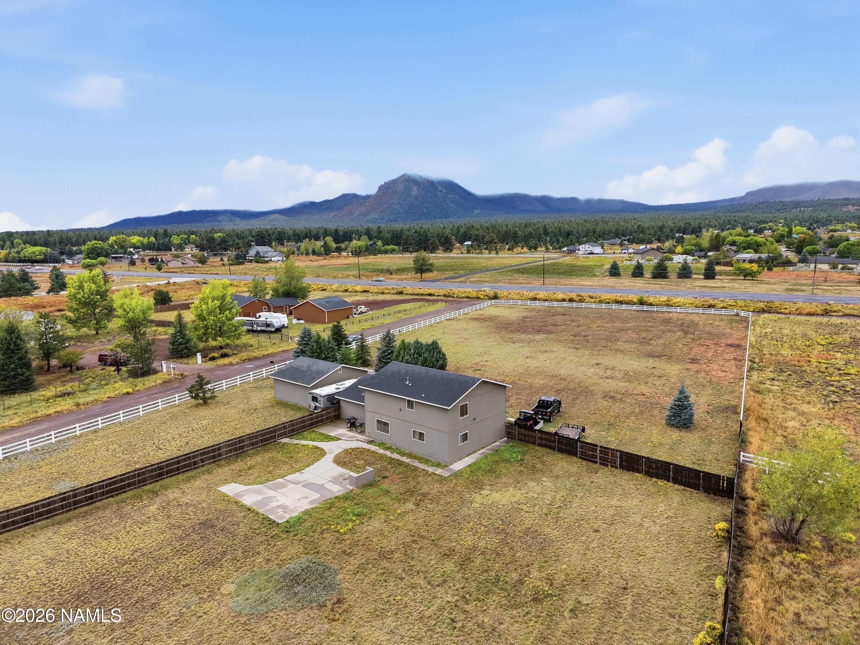 6055 E Treadway Trail
