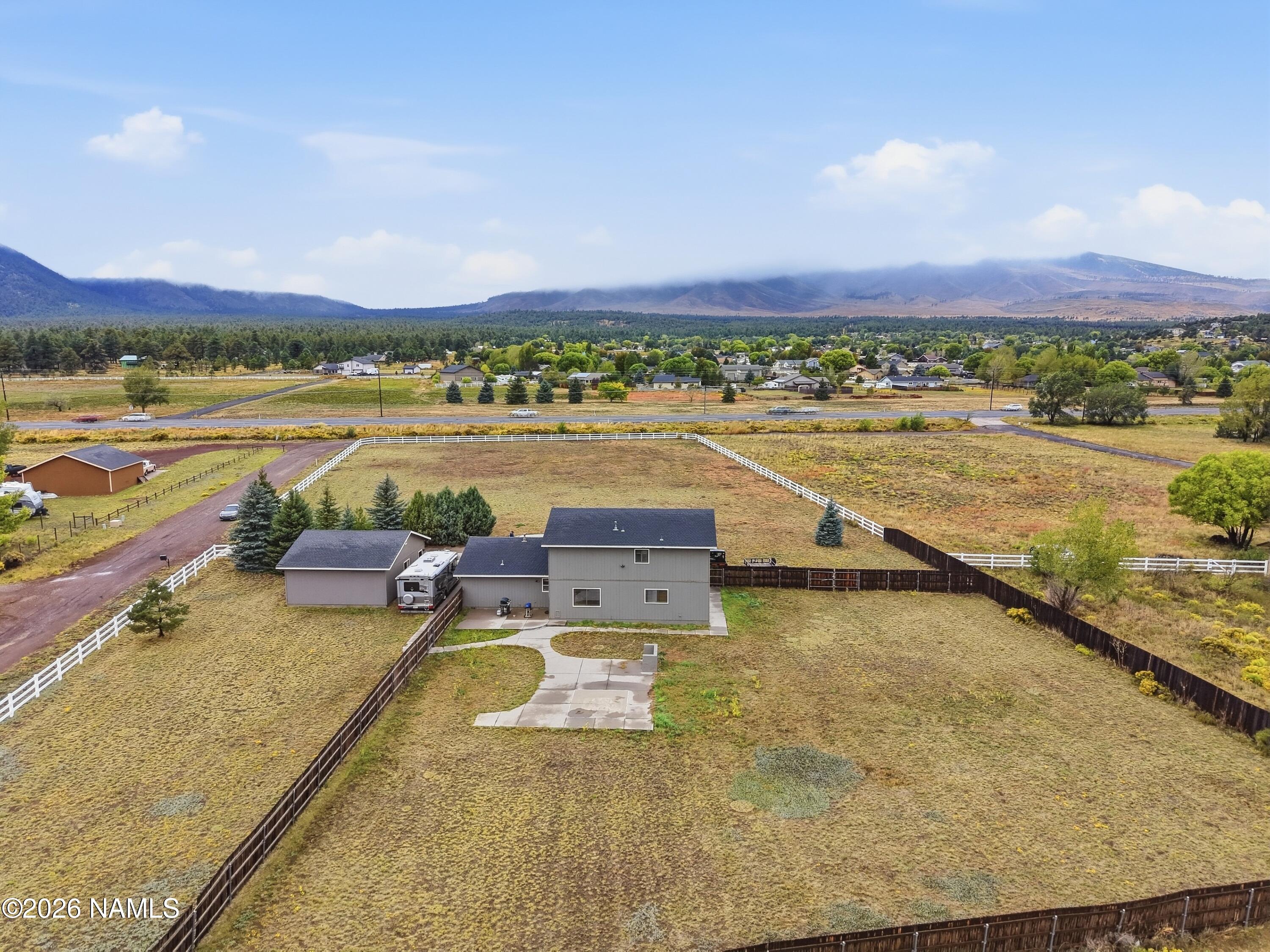 6055 E Treadway Trail