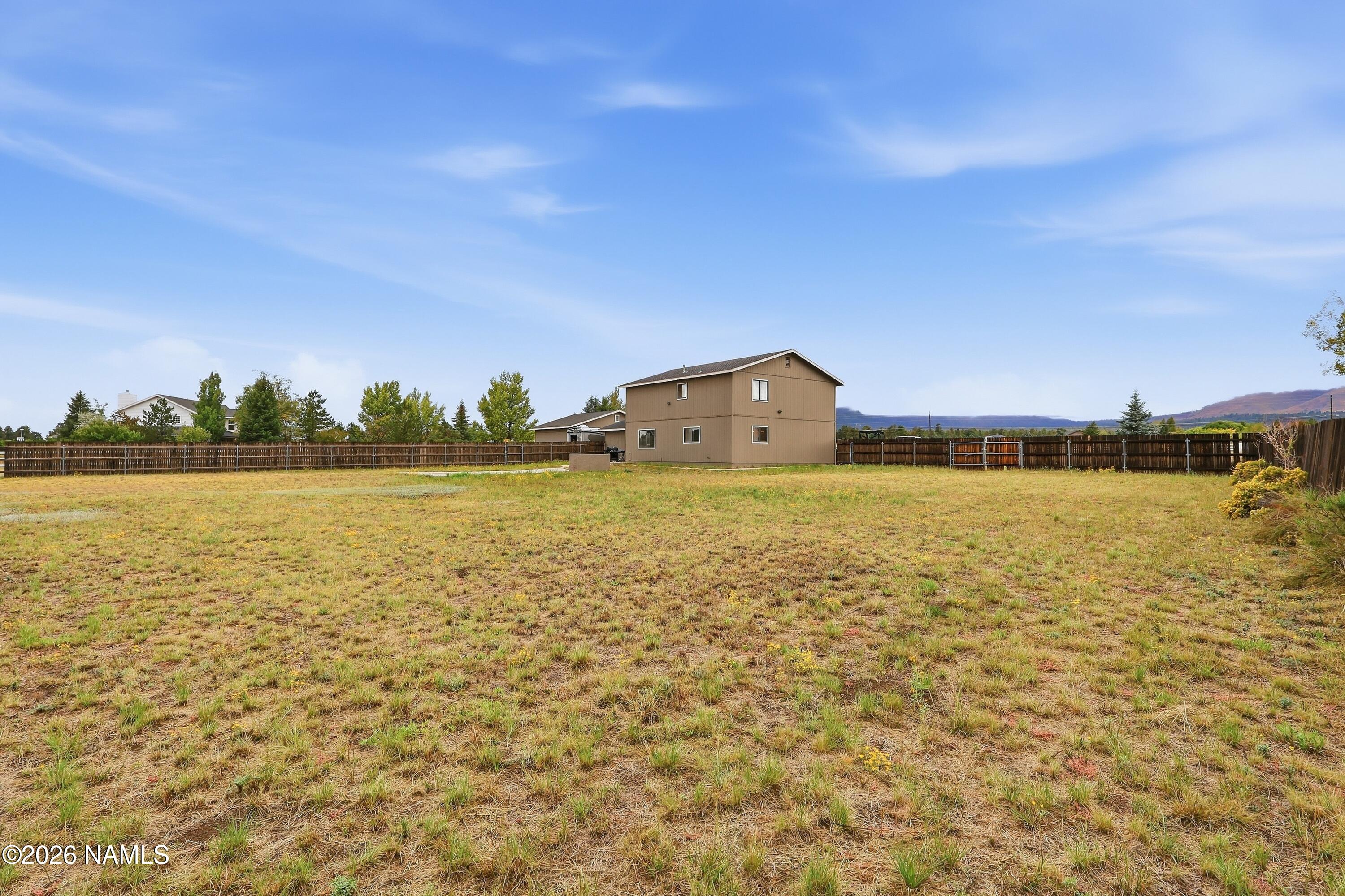 6055 E Treadway Trail