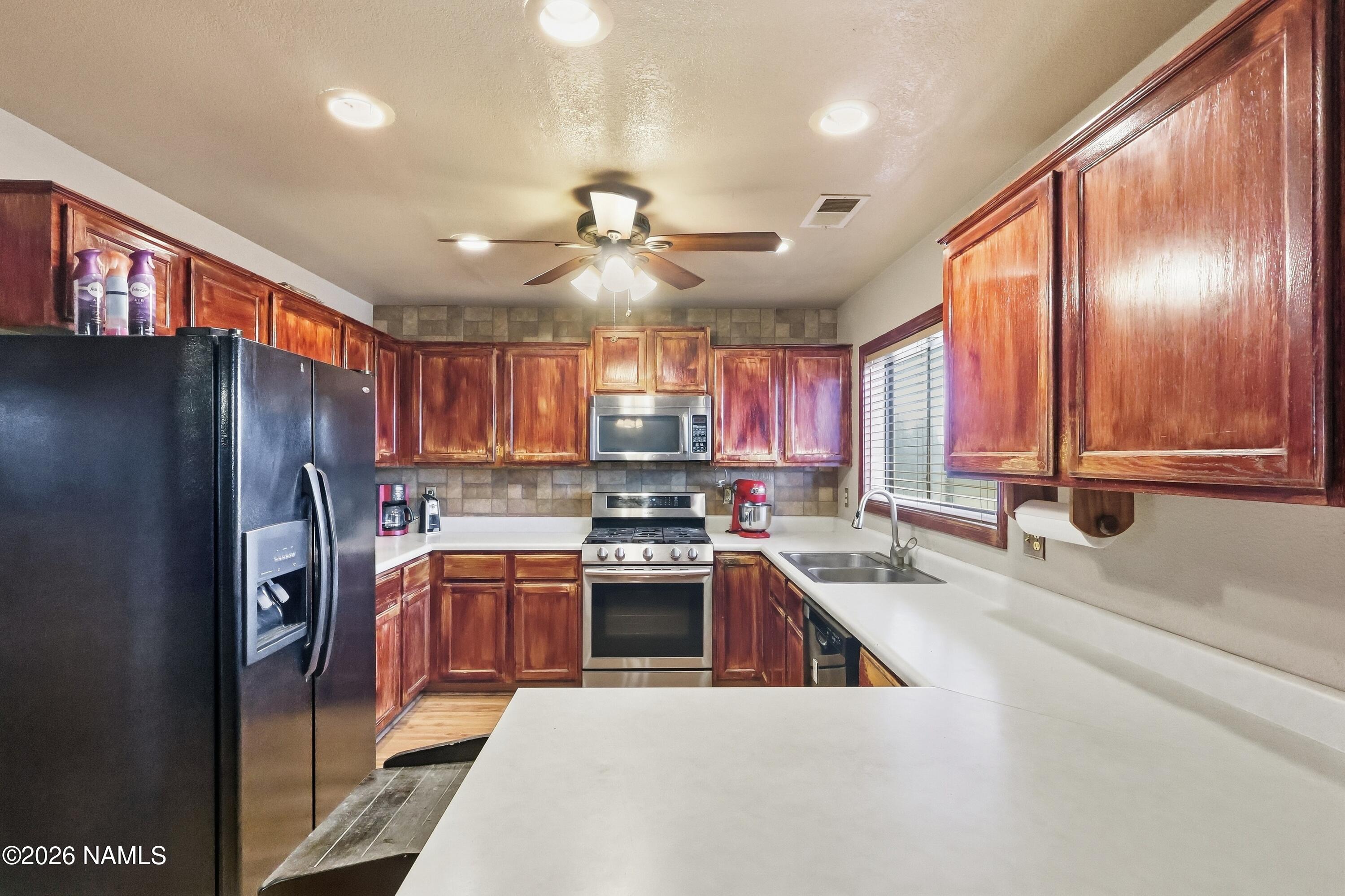6055 E Treadway Trail