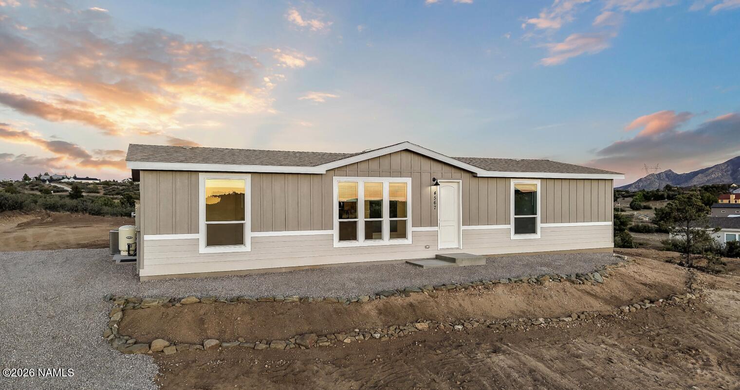 4567 W Iron Horse Trail