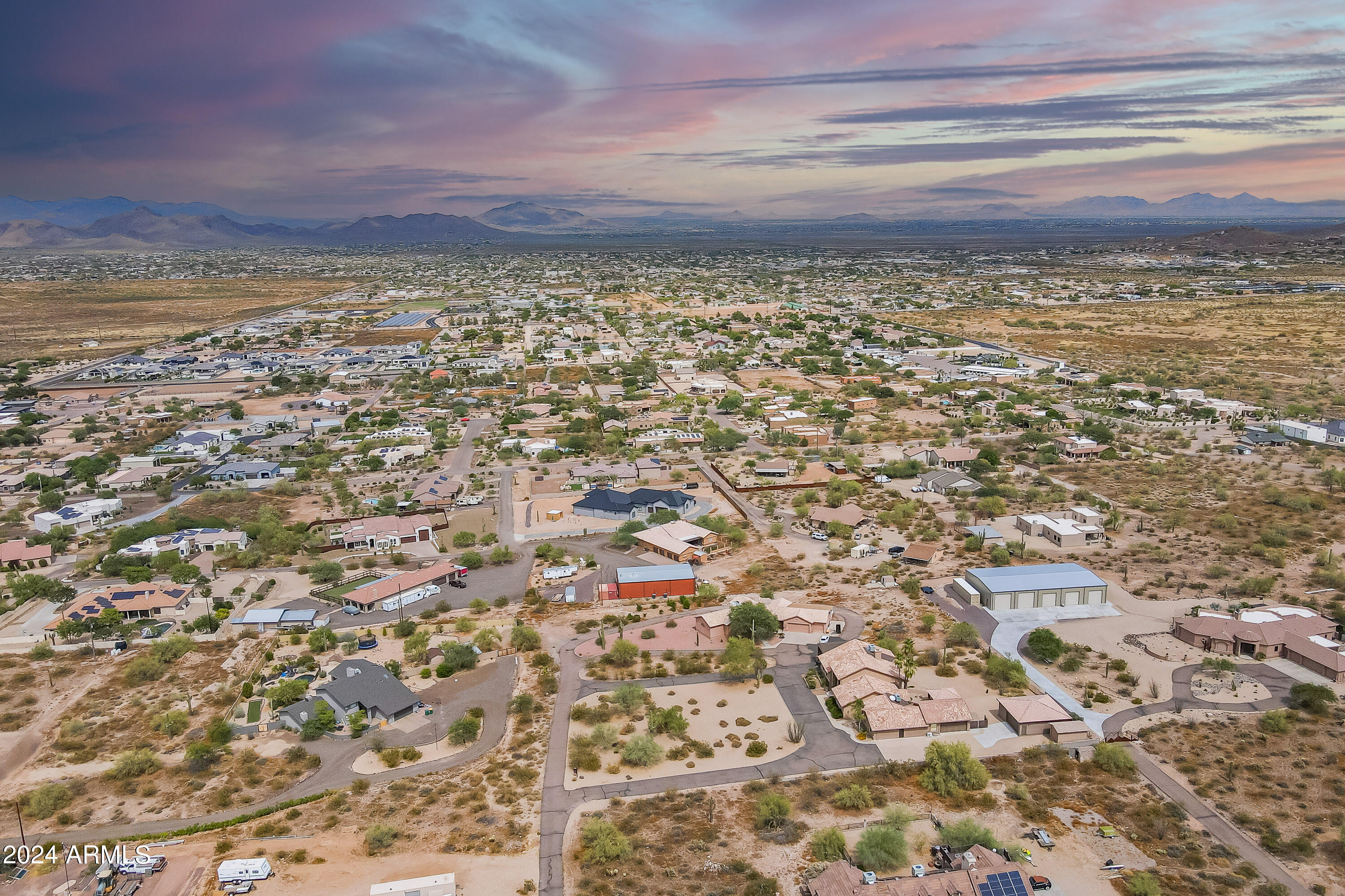1828 W SENTINEL ROCK Road, n/a