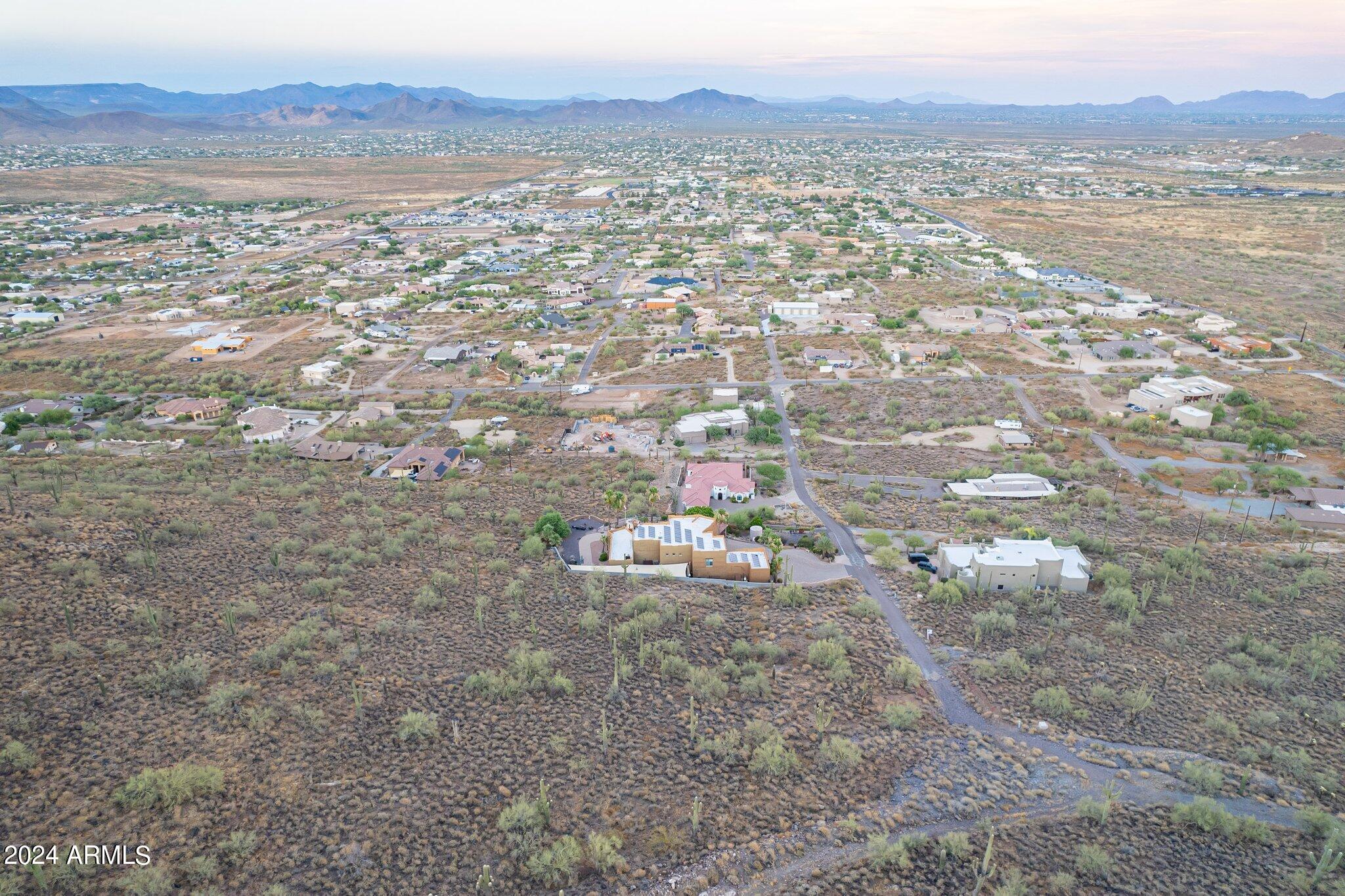 1828 W SENTINEL ROCK Road, n/a
