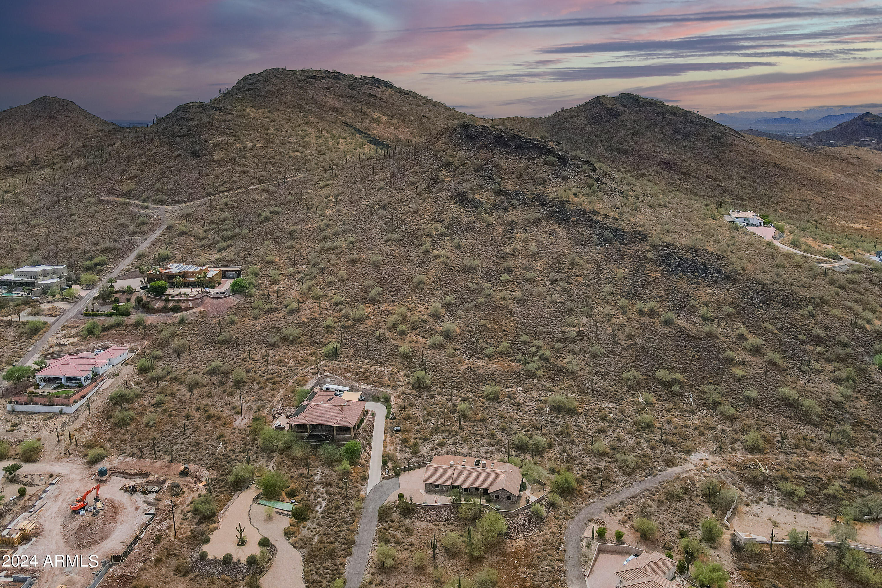 1828 W SENTINEL ROCK Road, n/a