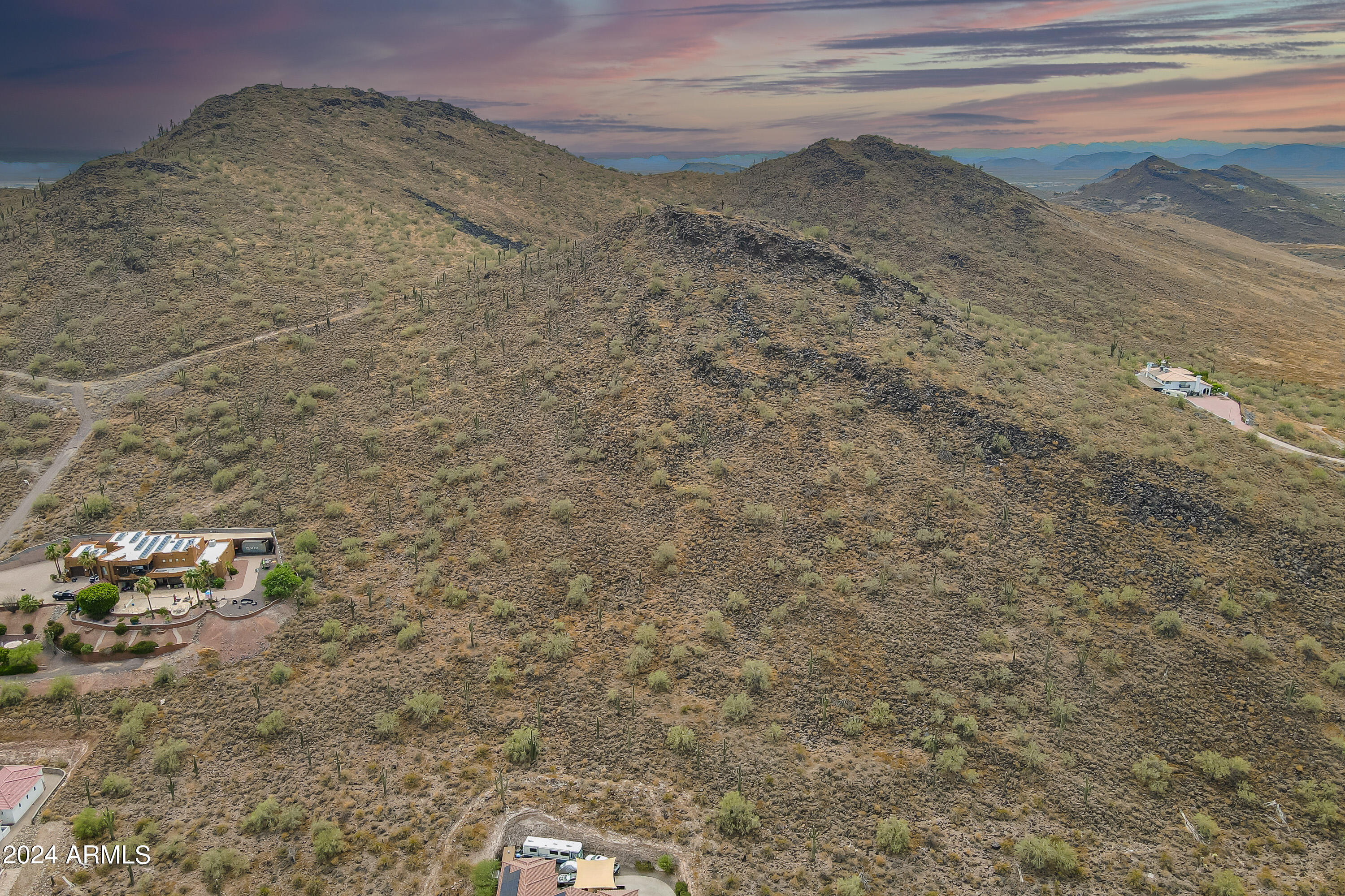 1828 W SENTINEL ROCK Road, n/a