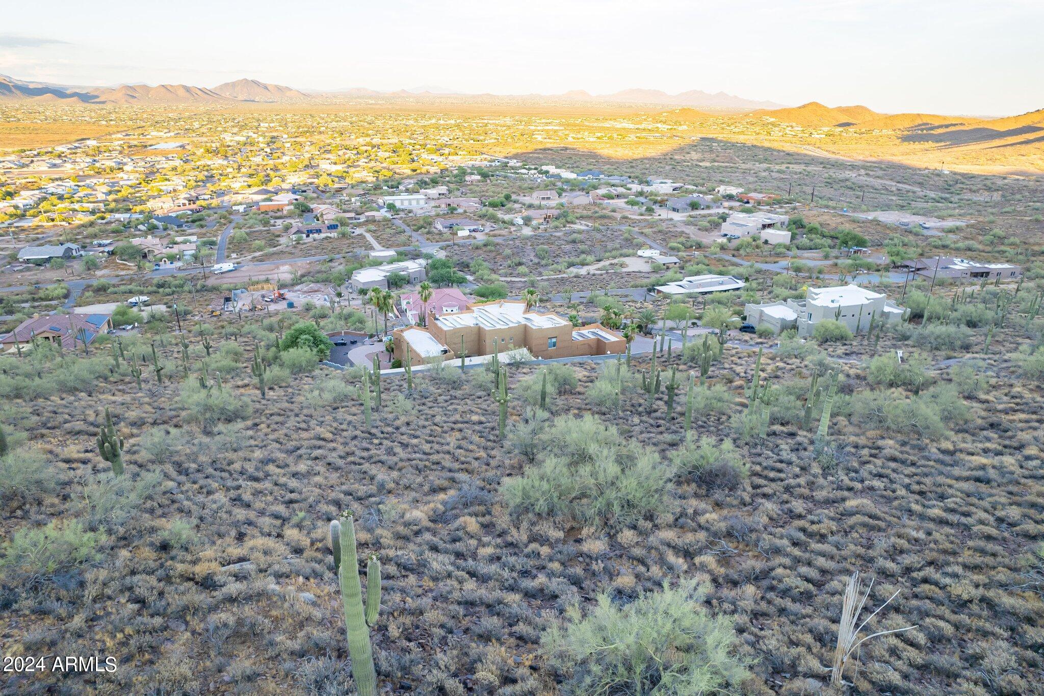 1828 W SENTINEL ROCK Road, n/a