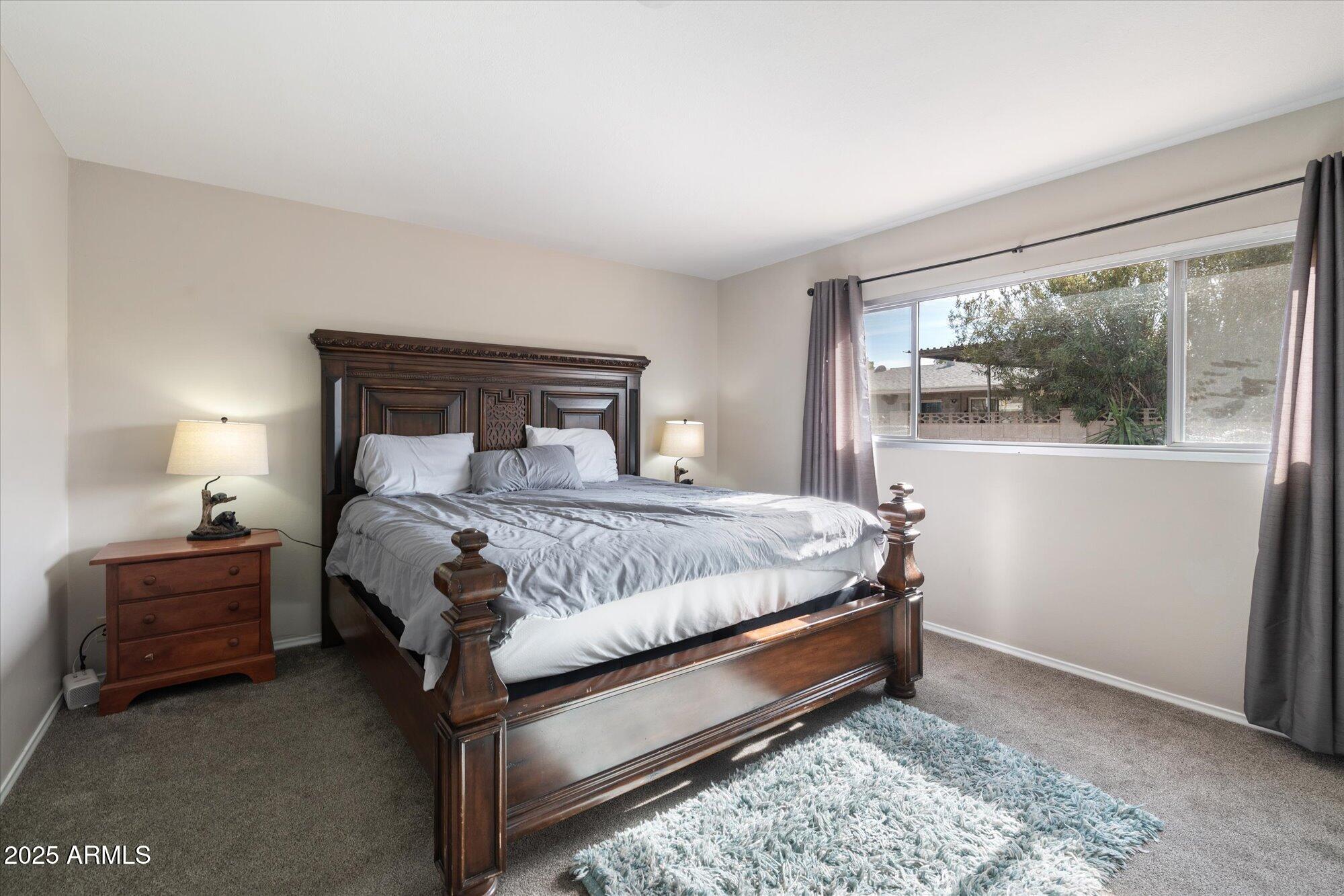 4421 W Laurie Lane