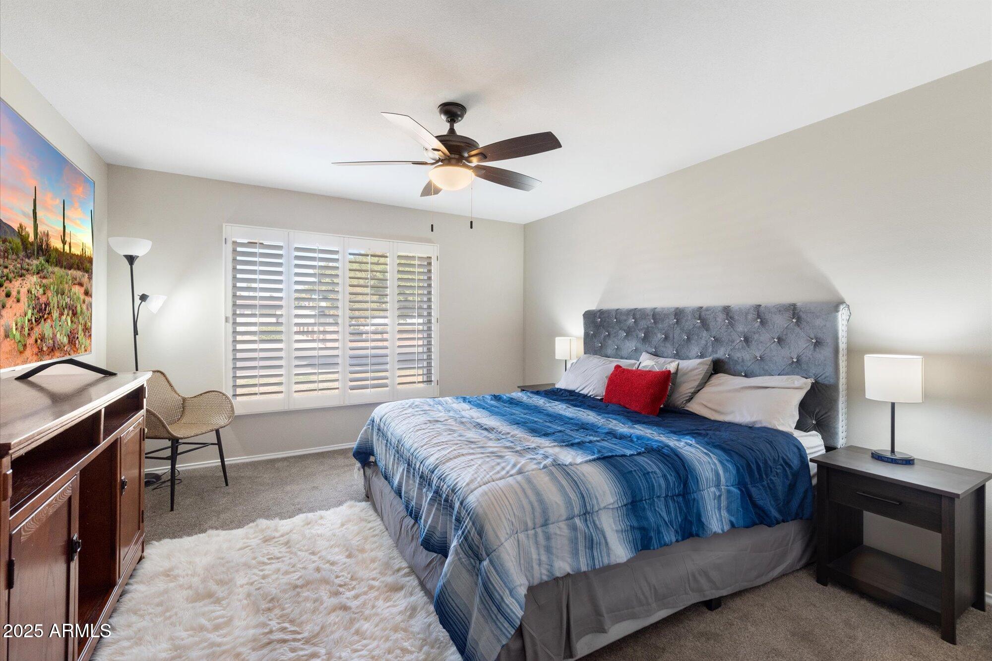 4421 W Laurie Lane