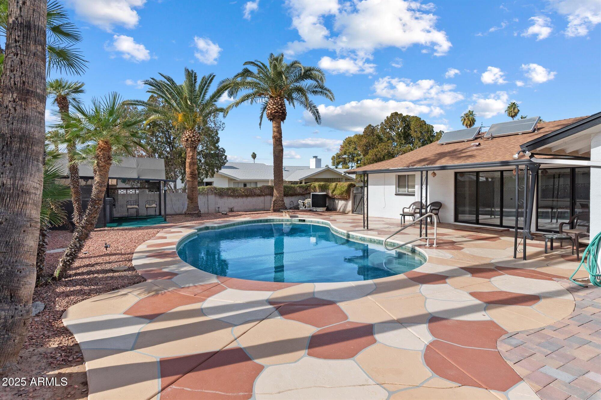 4421 W Laurie Lane