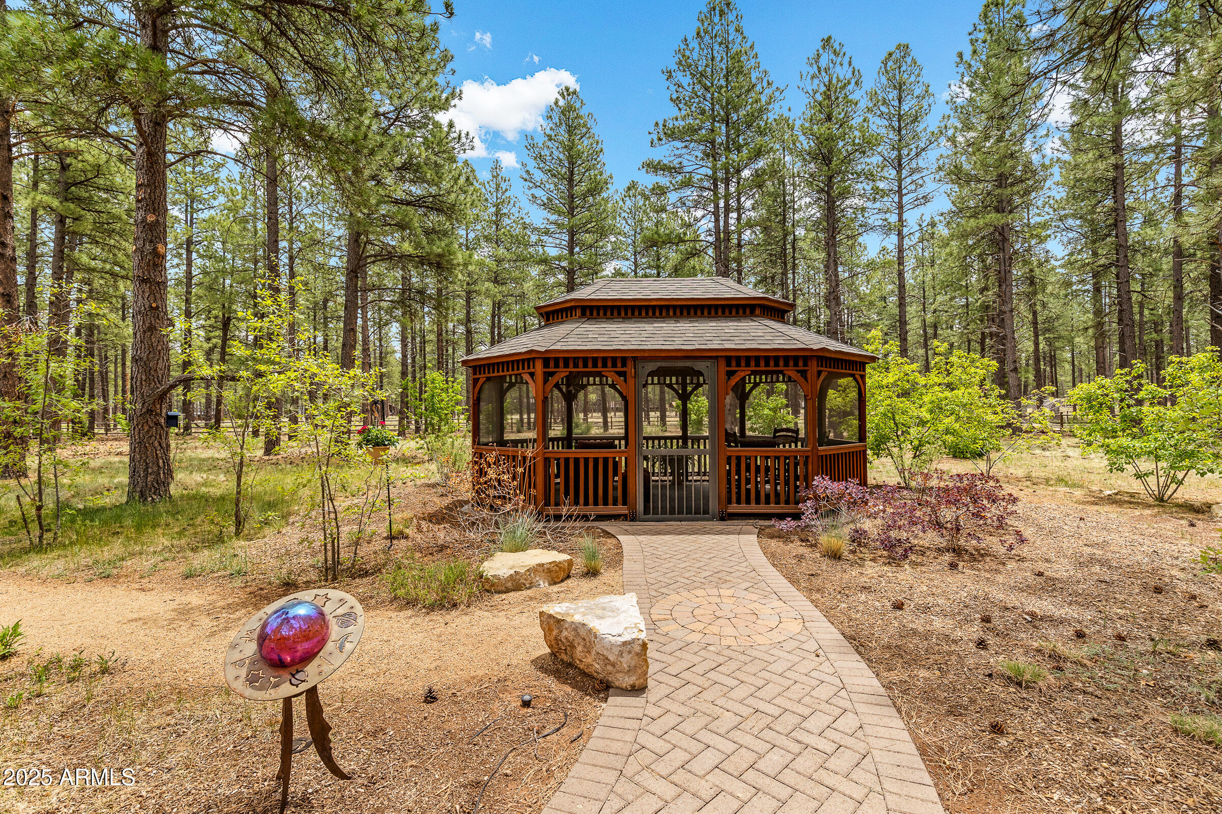 2300 W KILTIE Lane