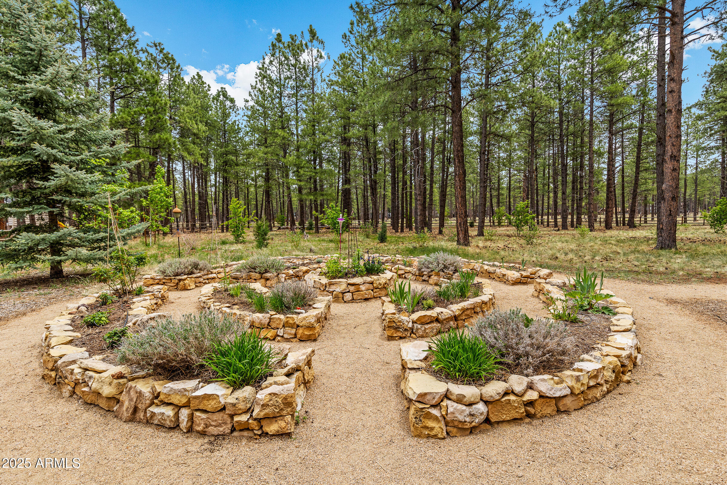 2300 W KILTIE Lane