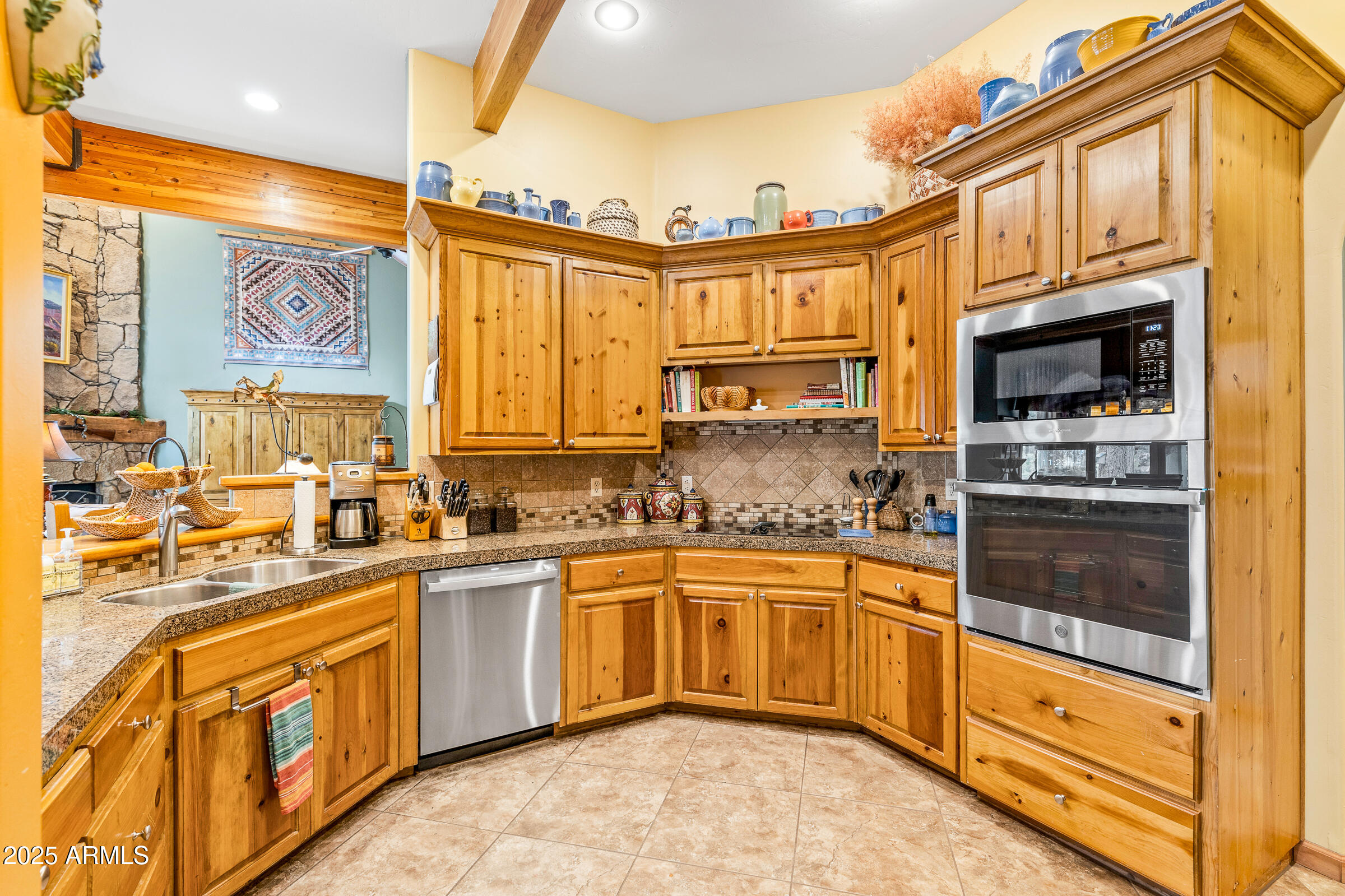 2300 W KILTIE Lane
