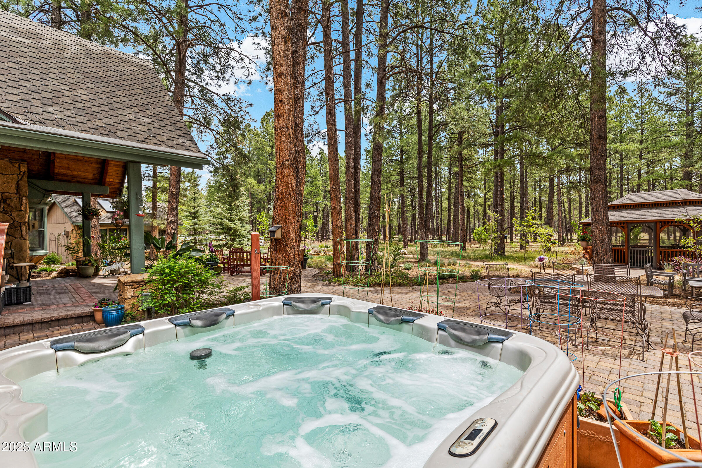 2300 W KILTIE Lane