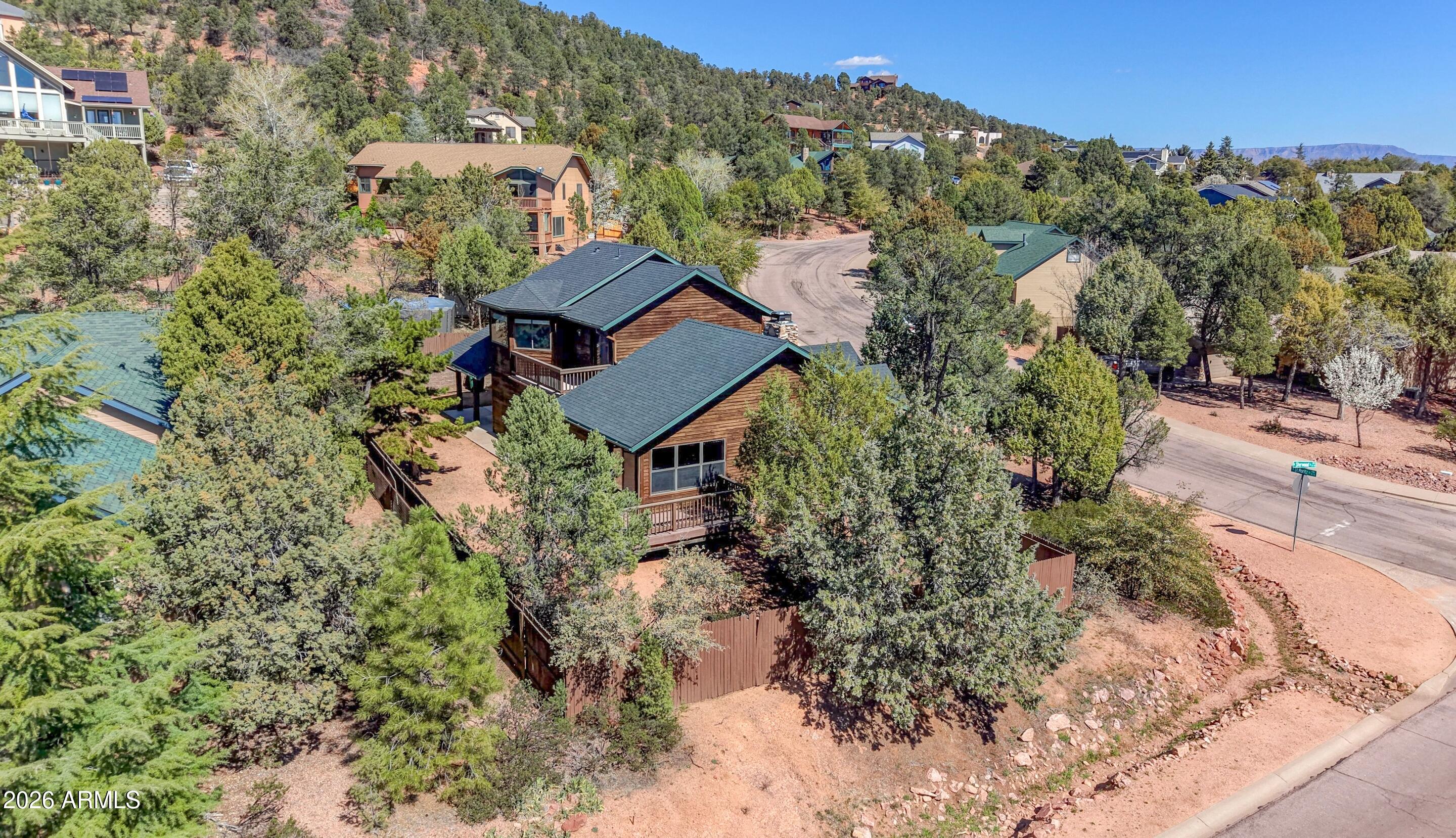 818 W ST MORITZ Drive