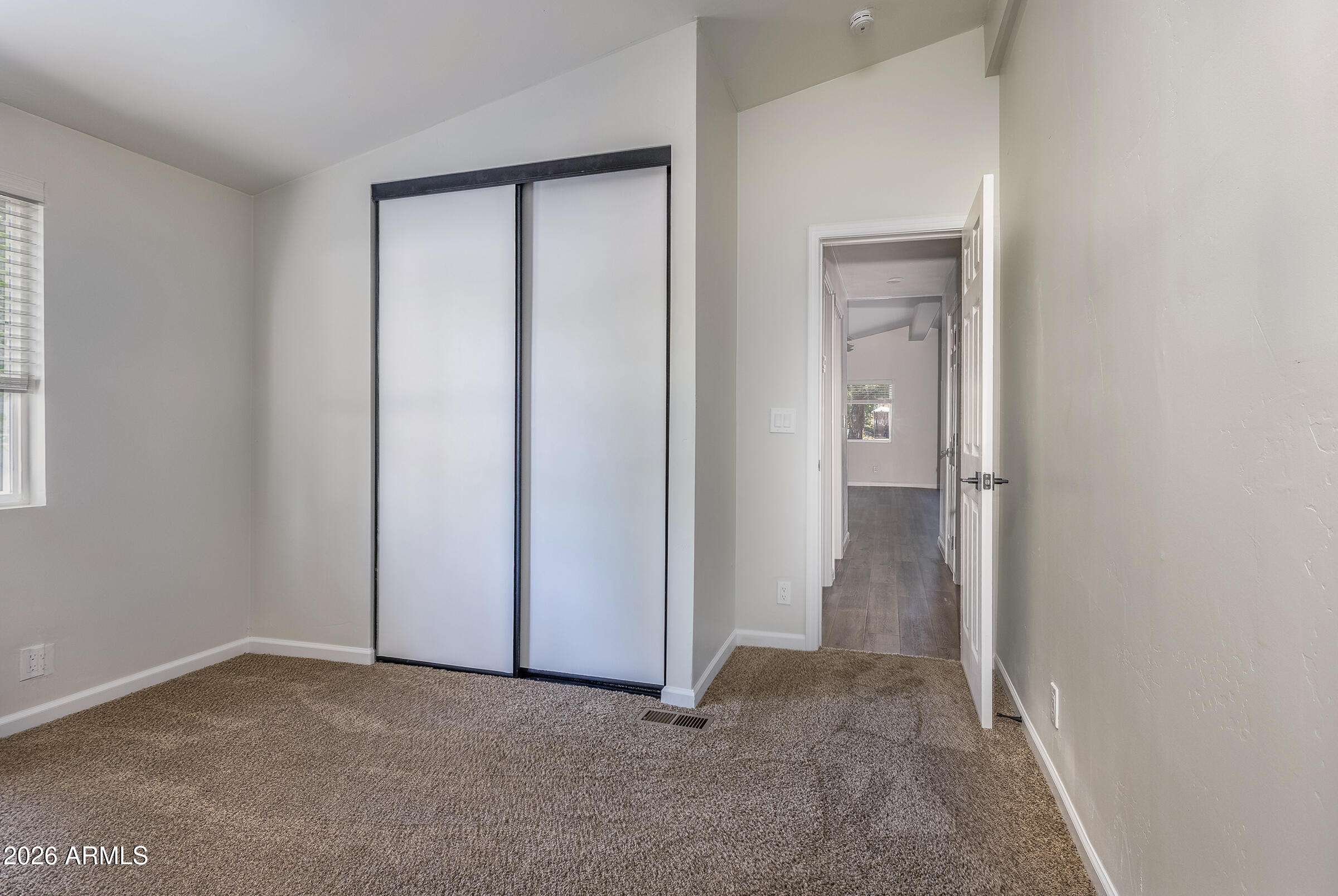 255 E OAK Drive